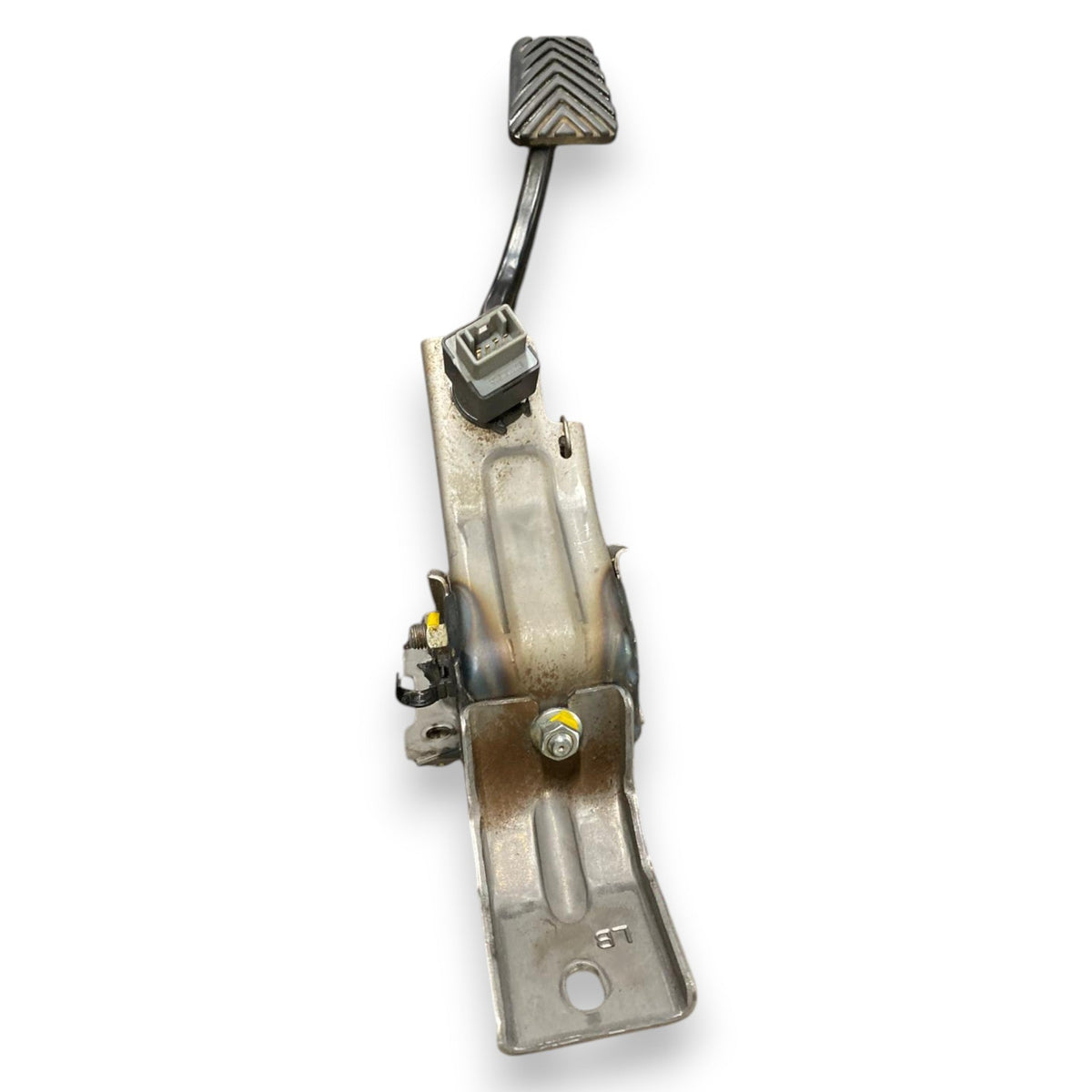 Kia Sportage III SL (2010 - 2016) brake pedal Code: 32800 - 2S005 - F&P CRASH SRLS - Used Parts