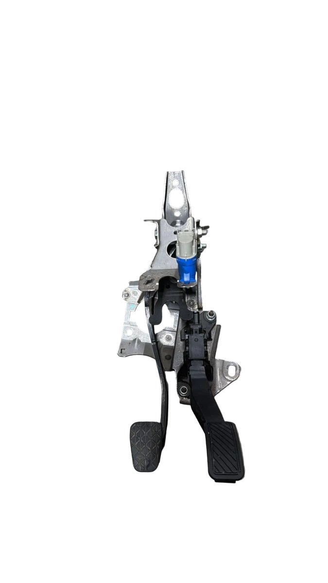 Pedale freno + pedale acceleratore Ford Fiesta VII 1.1 benzina cod.8V512450EB (2017 - 2023) - F&P CRASH SRL - Ricambi Usati