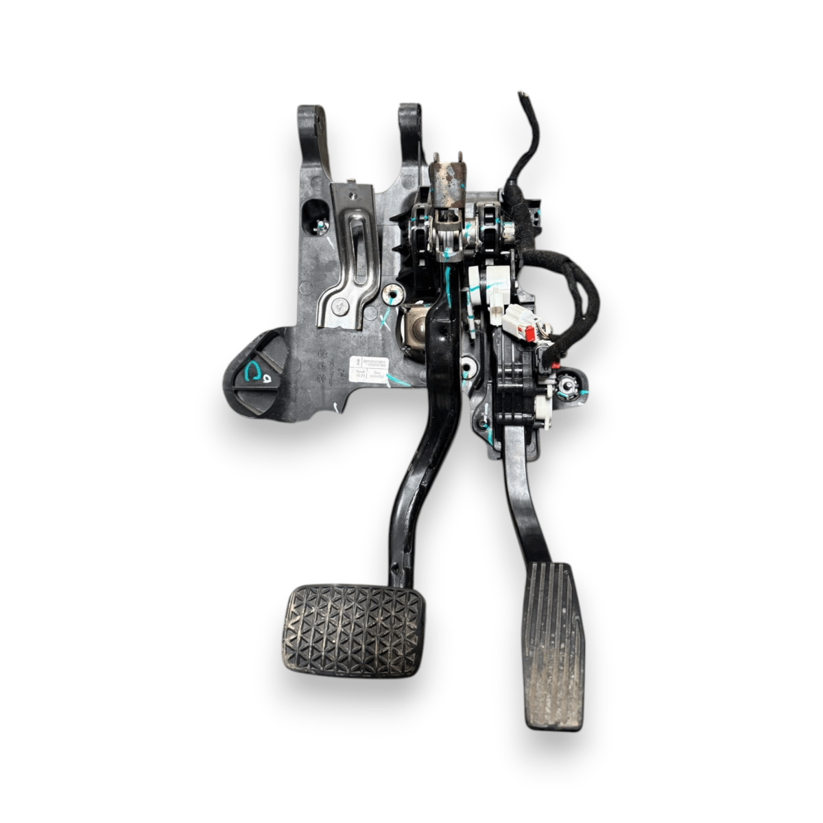 Pedale freno + pedale acceleratore Opel Mokka X cod.42343854 (2012 - 2019) - F&P CRASH SRL - Ricambi Usati