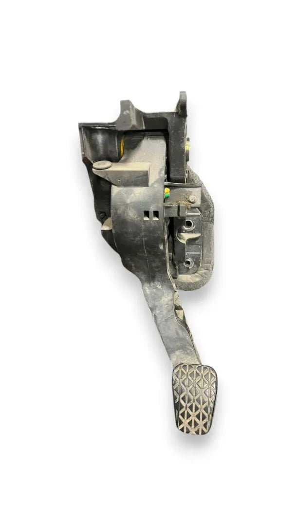 Pedale della frizione Ford Transit Courier 2018–2024 OEM 1840038