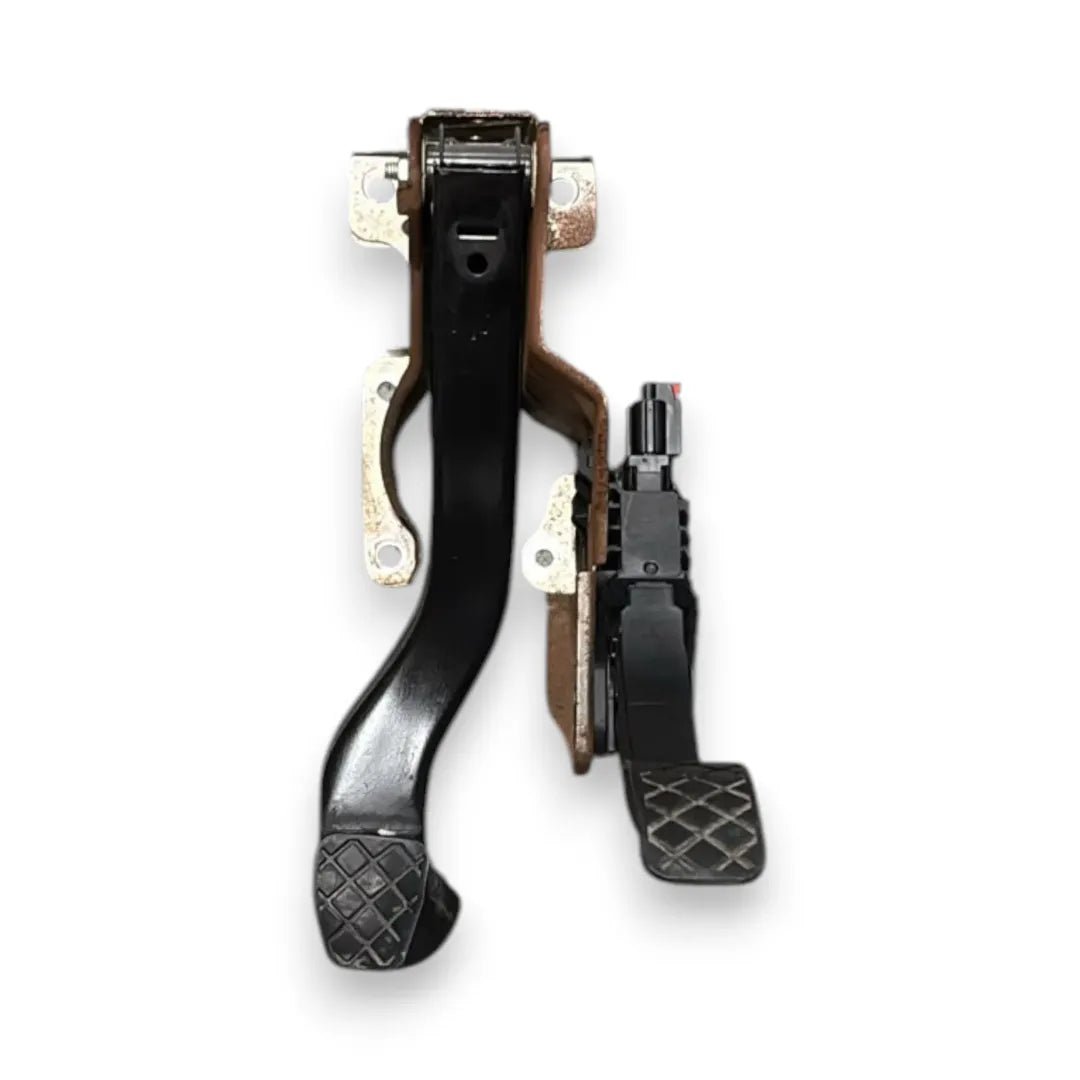 Pedali freno e acceleratore Volkswagen Up! 1S 1S1721058B - F&amp;P CRASH SRL - Ricambi Usati