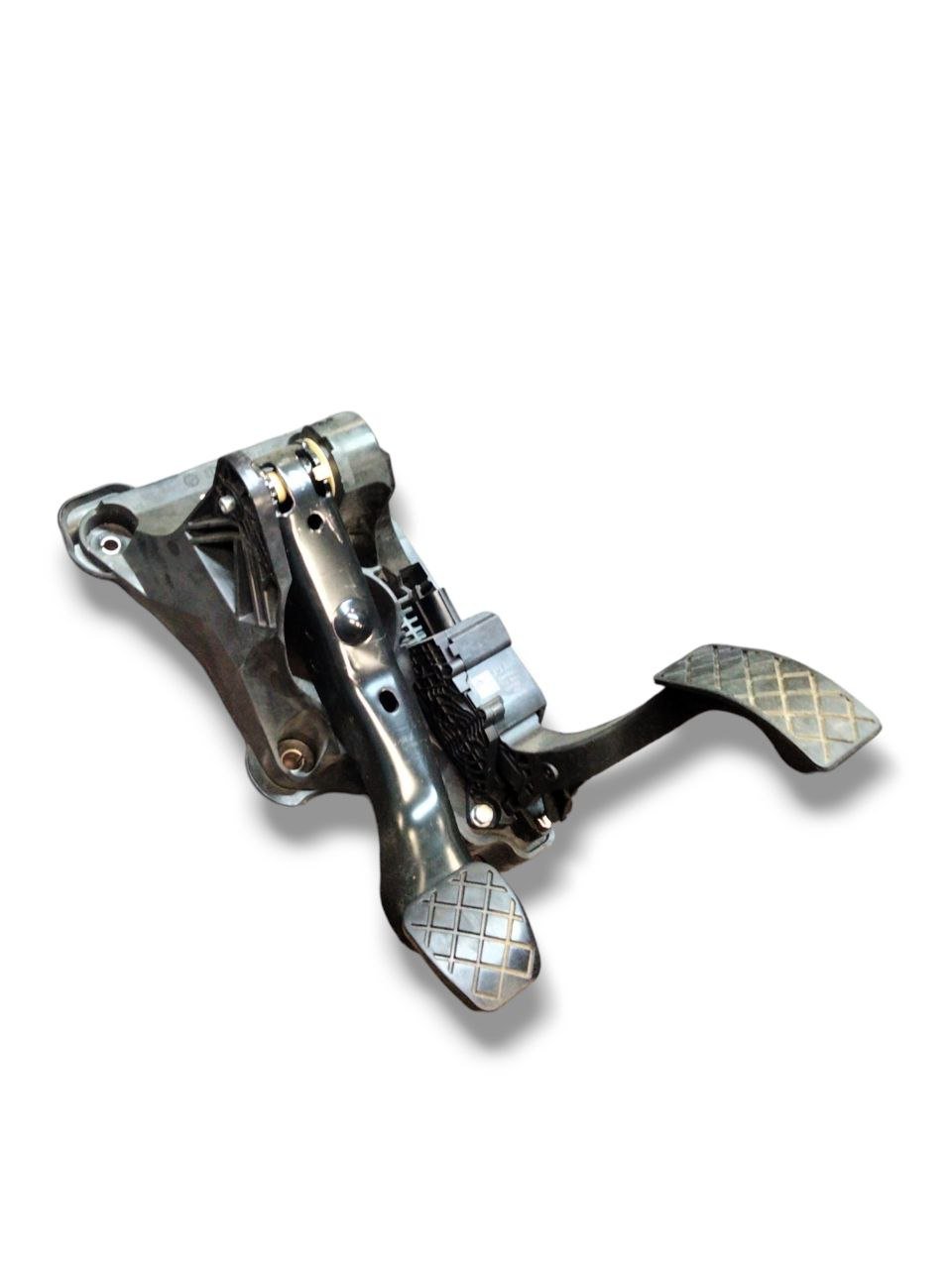 Pedali / Pedaliera freno + acceleratore Seat / Audi / Skoda / Volkswagen Polo 6R ( 2009-2017 ) cod.2Q1721058 / 2Q1723503 - F&P CRASH SRLS - Ricambi Usati