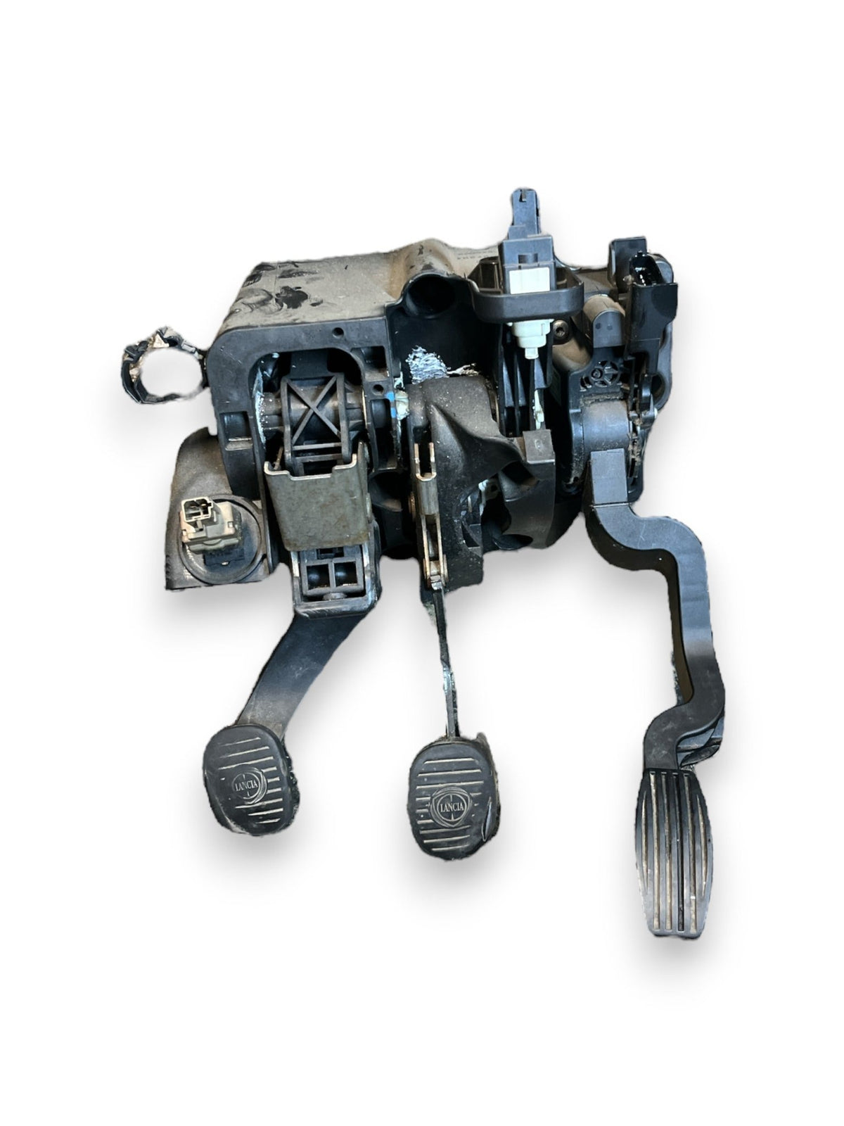 Pedaliera Completa Freno Frizione Acceleratore Lancia Delta ( 2010 - 1.6d ) cod : 51836372 - F&amp;P CRASH SRLS - Ricambi Usati