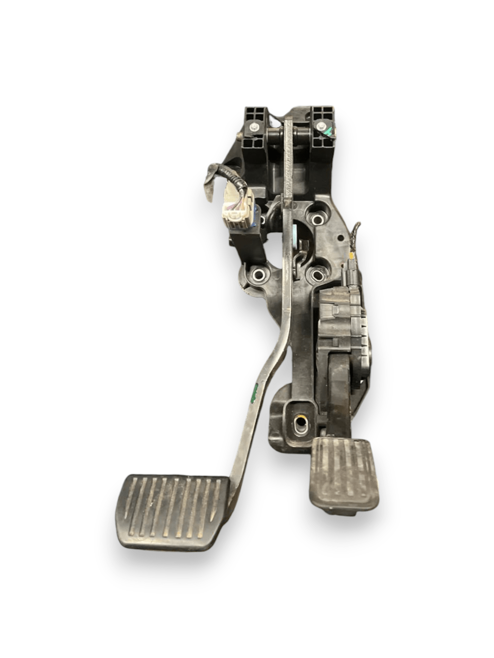 Brake + Accelerator Pedal Ford S - Max 2.0 Diesel (2006 to 2023) code: E1GC - 9F856 - MF - F&P CRASH SRLS - Used Parts