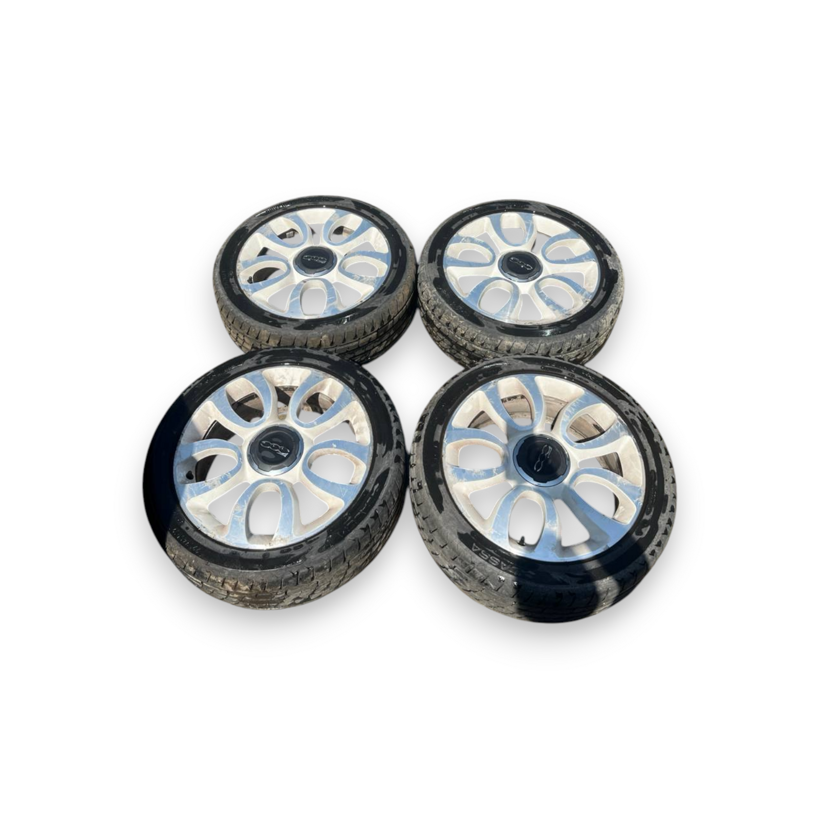 Set 4 Cerchi in Lega Fiat 500L (2014 -) (225 / 45 / R17)