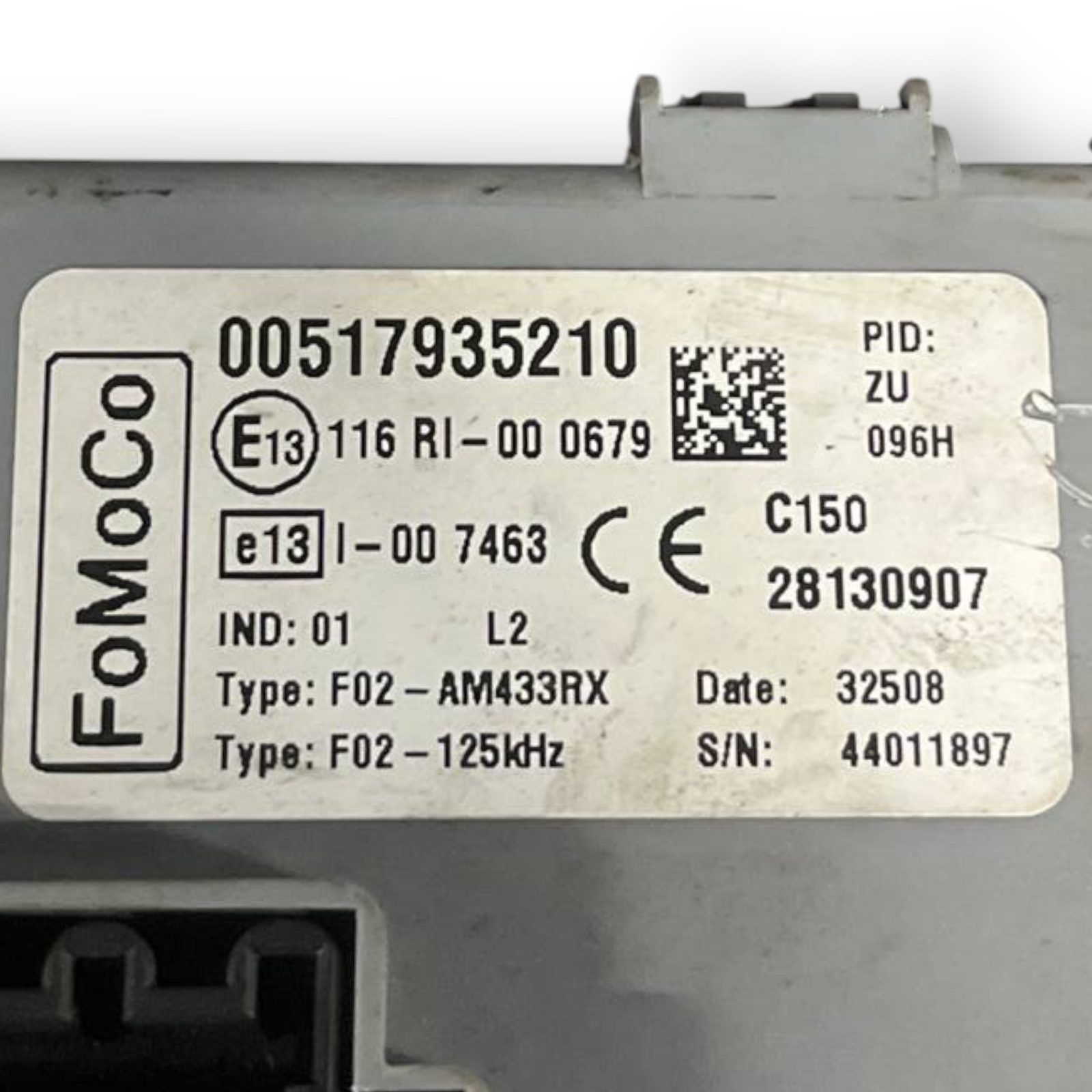 Body Computer krmilna enota Ford Ka II 1.2 Petrol (2008 do 2016) koda: 00517935210