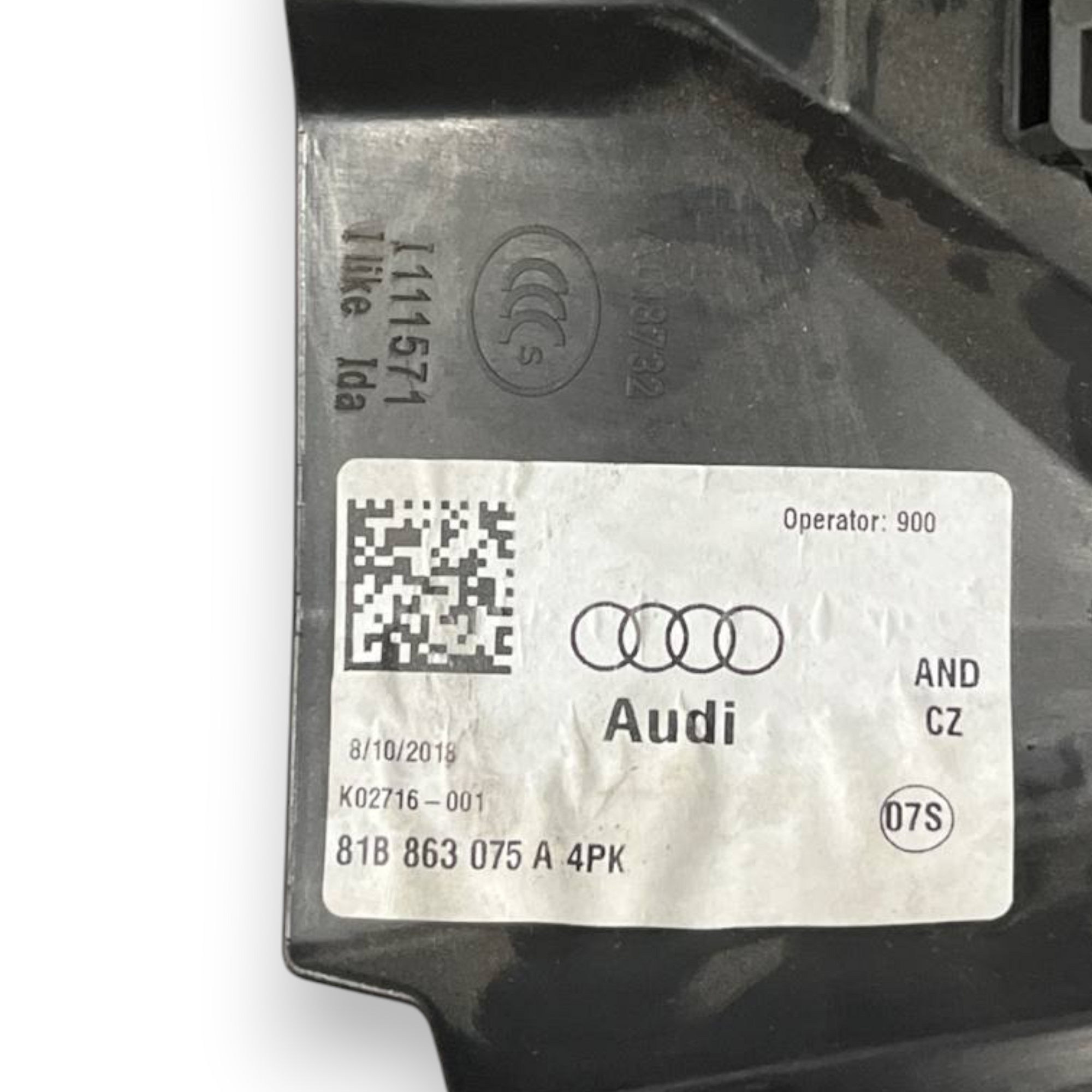 Долно табло за покритие Audi Q2 (2016 -) COD: 81B863075A