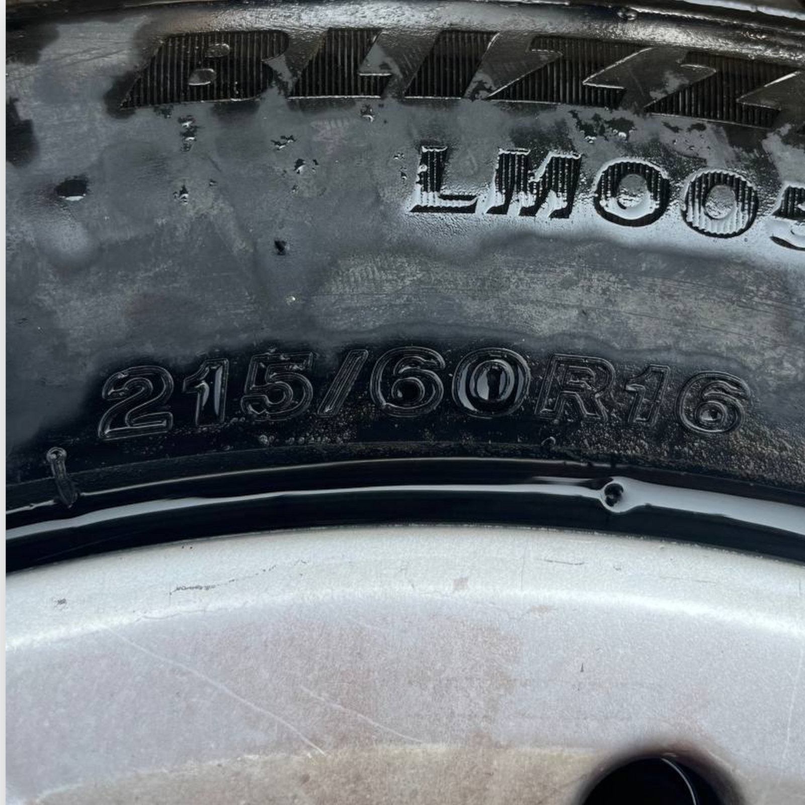 Cerchio in Lega Audi Q2 (2016 -) (215 / 60 / R16) cod: 81A601025