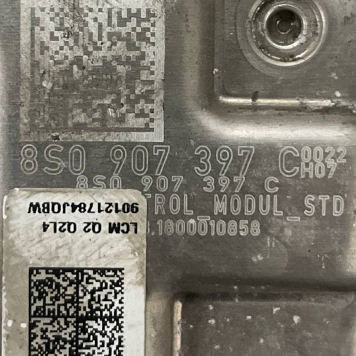 Centralina Fari Led Audi Q2 (2016 -) cod; 8S0907397