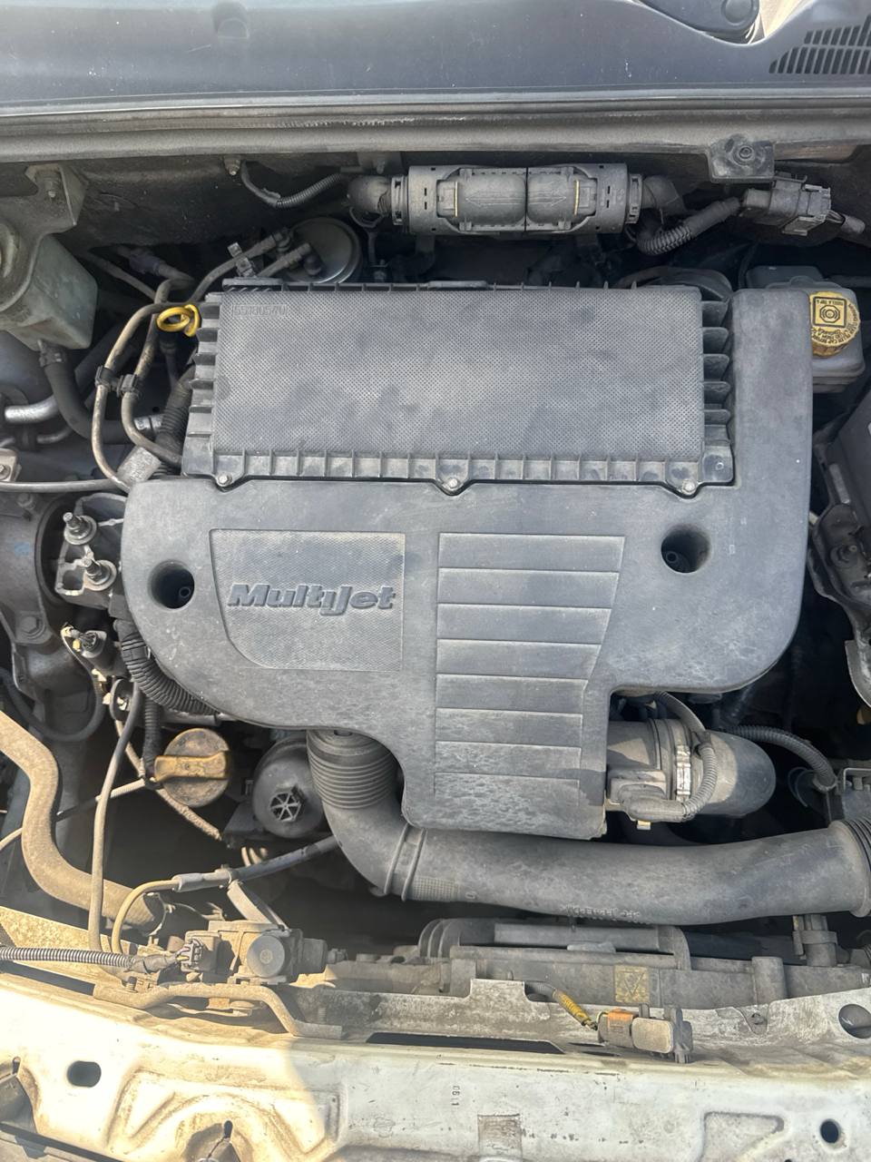 Motore Fiat Doblò ( 2010 ) 1.3 Diesel 65kw 90cv cod : 199A3000