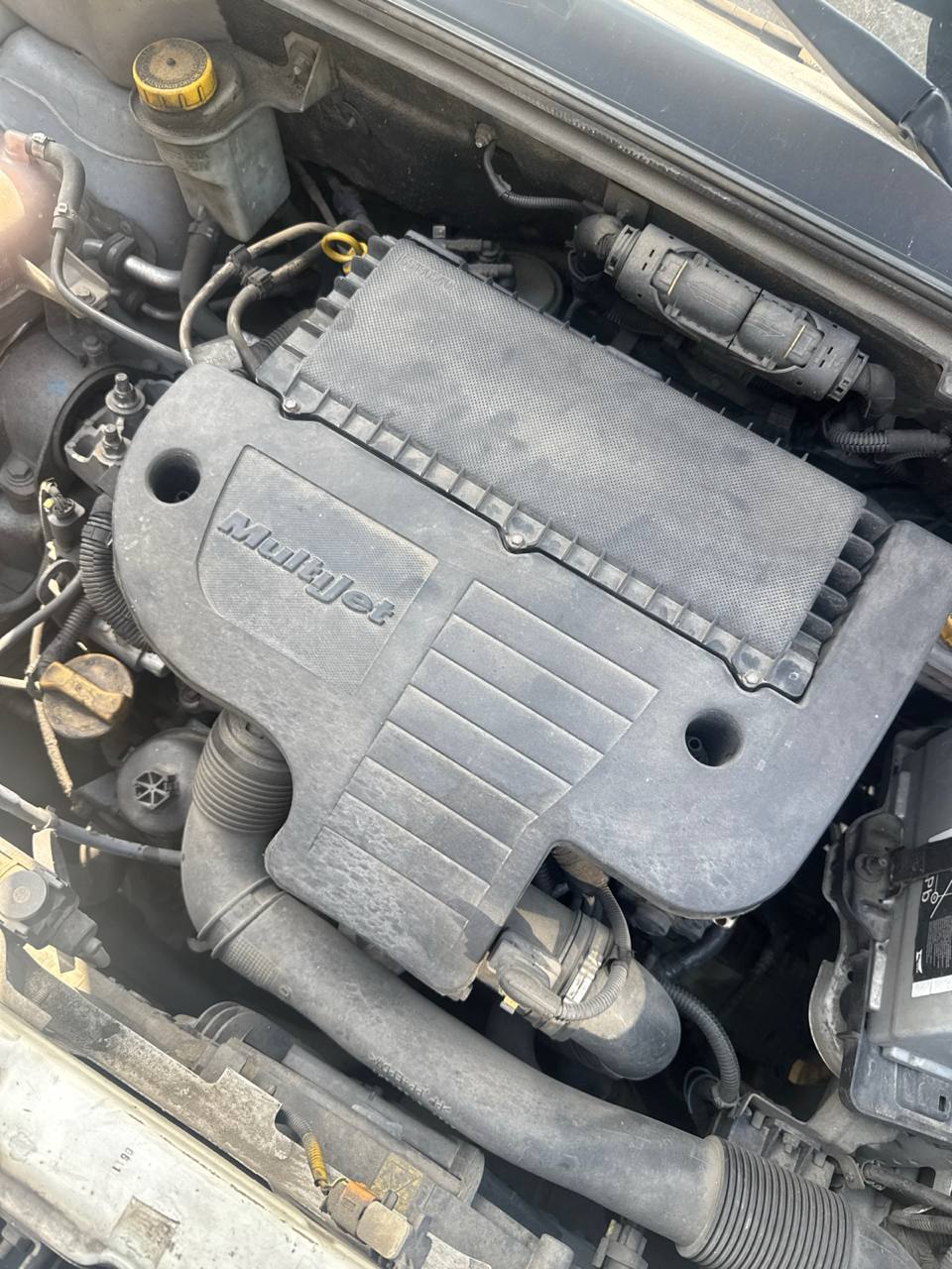 Motore Fiat Doblò ( 2010 ) 1.3 Diesel 65kw 90cv cod : 199A3000