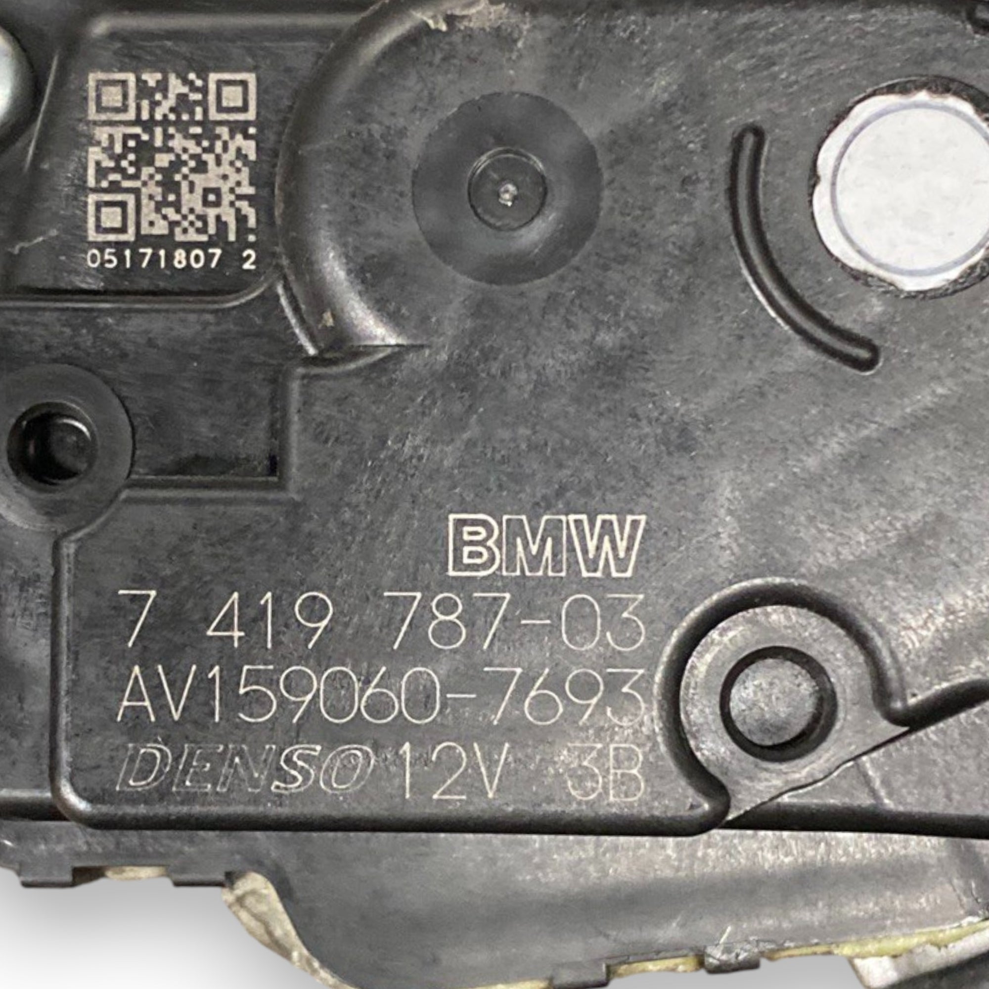 Brisač prednjeg stakla mini cooper f56 Kod: 7419787-03 (2014-) 