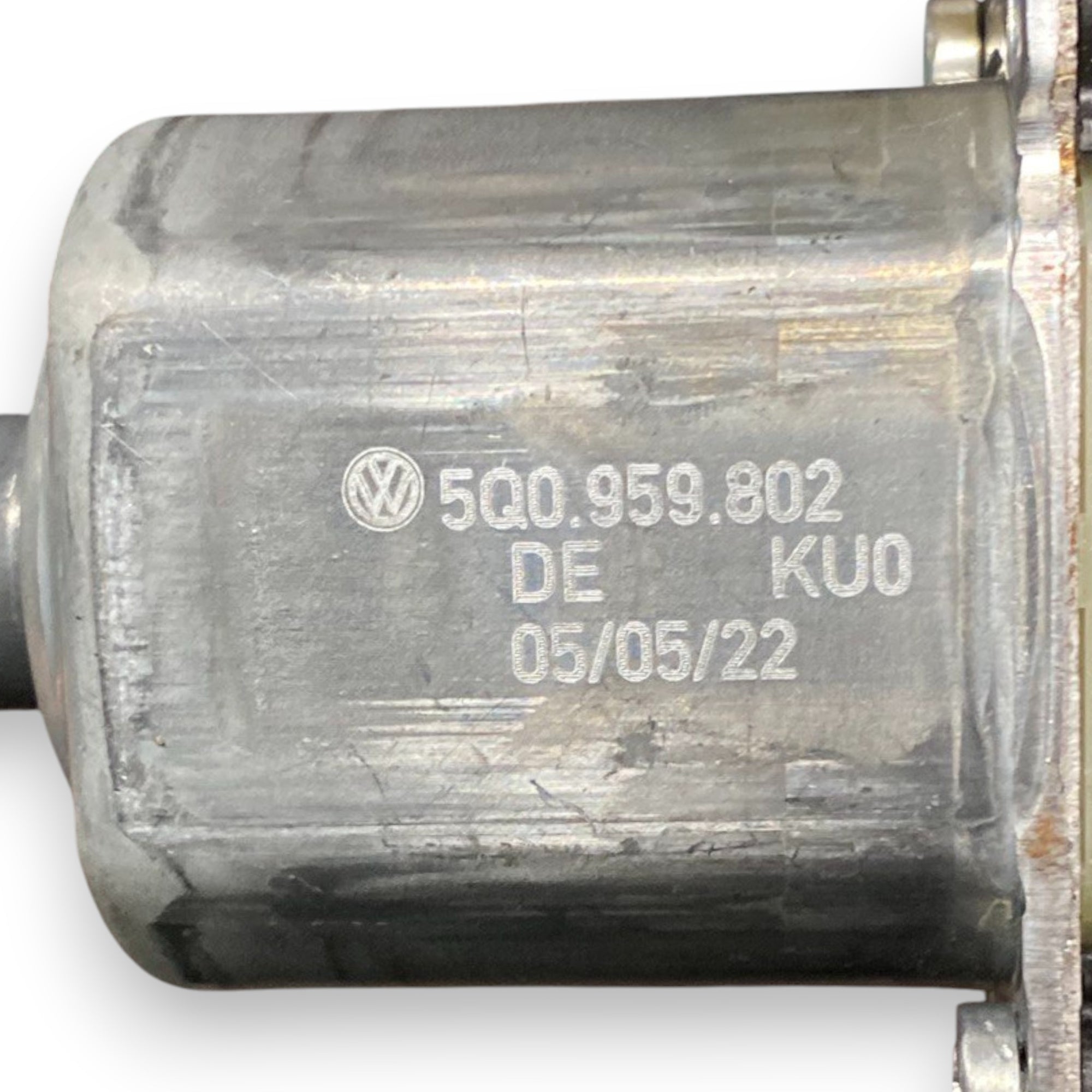 Motorino alzavetro posteriore destro (dx) audi q3 Cod: 5q0959802 (2018-)