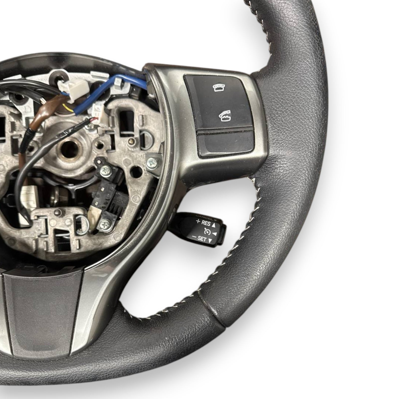 Volante / sterzo toyota yaris iii Cod: 45100-0d49023 (2011-2019)