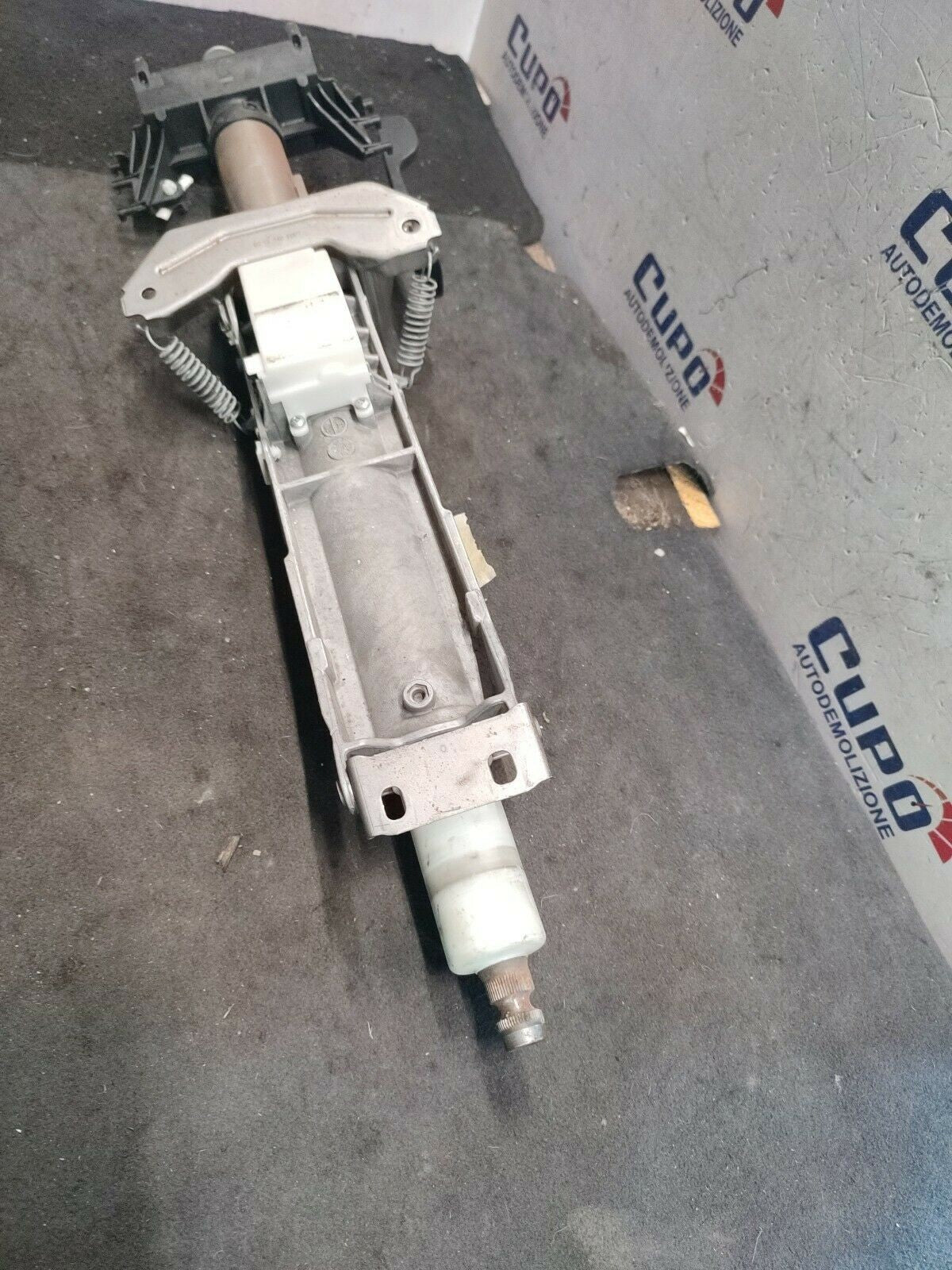 piantone canna dello sterzo BMW SERIE III F30/F31 2016 LS685496401 768443 - F&P CRASH SRLS - Ricambi Usati