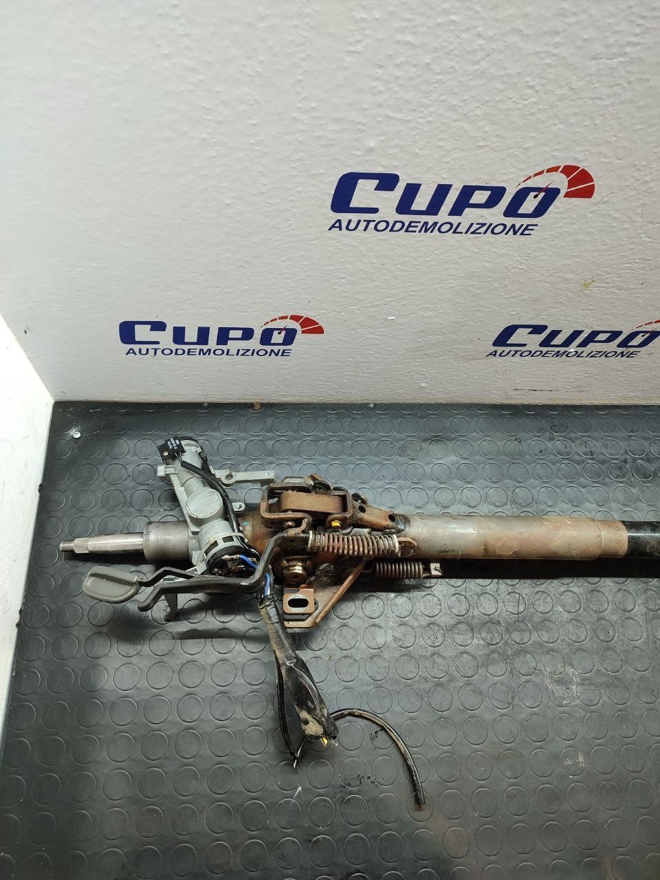 Piantone dello sterzo SUZUKI GRAND VITARA (2002) - F&P CRASH SRLS - Ricambi Usati