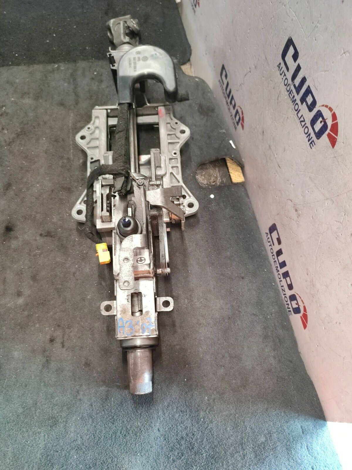 Piantone Sterzo Audi A3 2.0 (2003 - 2013) 8P1419502J - F&P CRASH SRLS - Ricambi Usati