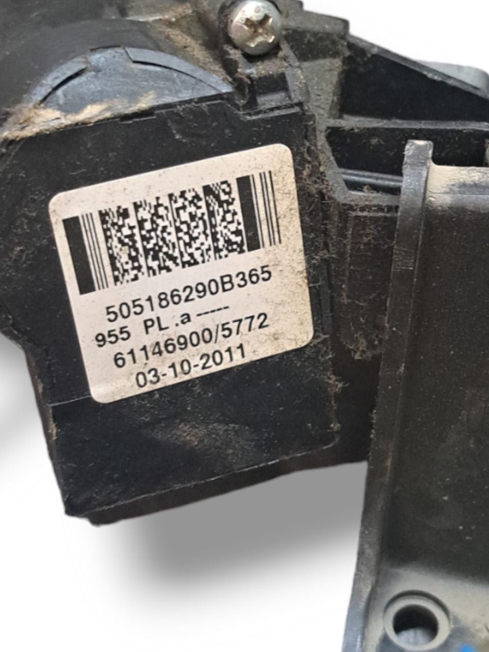 Piantone Sterzo Fiat Punto Evo (2009 - 2012) COD:505186290B365 - F&P CRASH SRLS - Ricambi Usati