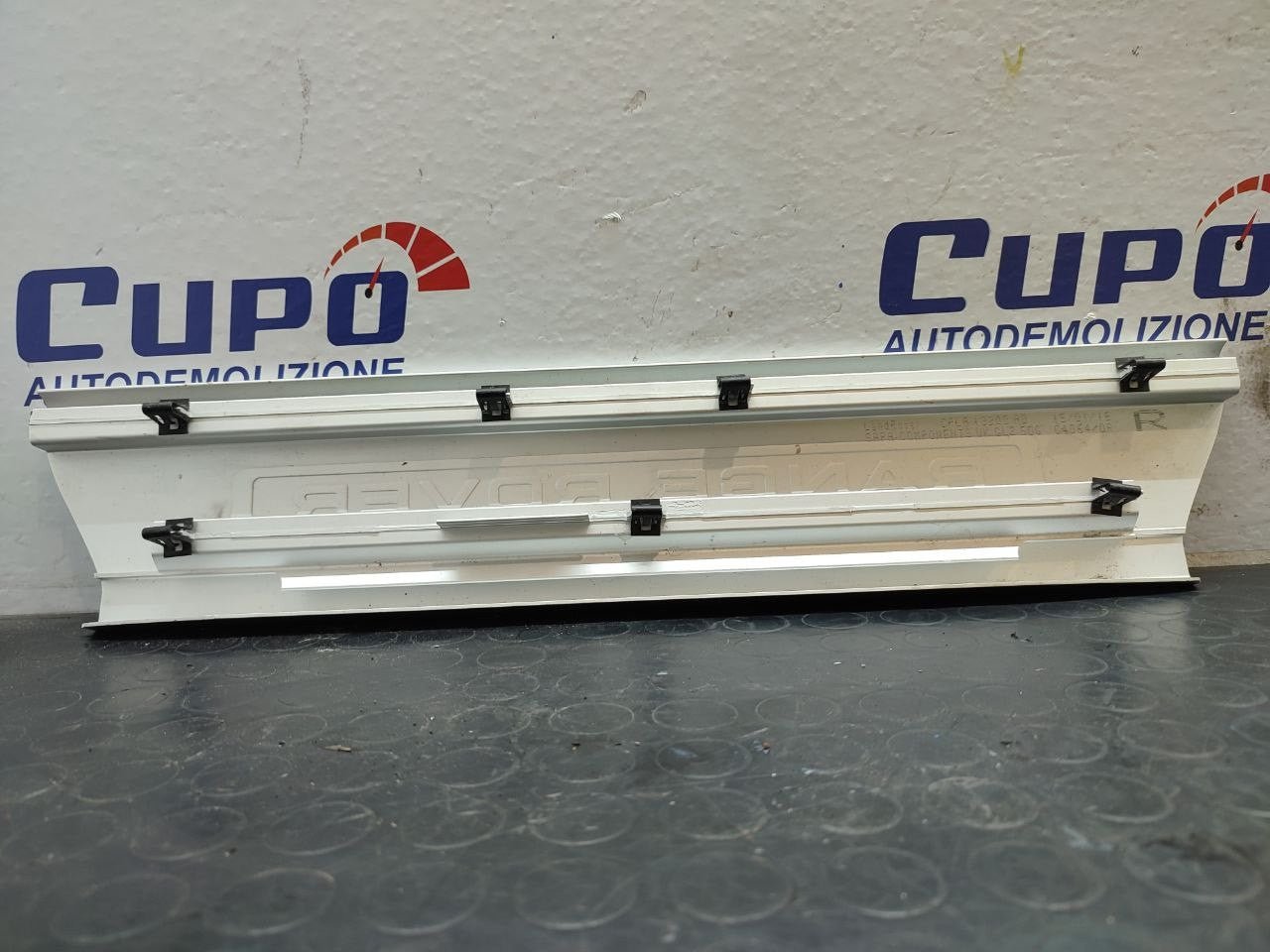 Front right door sill plate Land Rover RANGE ROVER VOGUE code: CPLA13200AD - F&P CRASH SRLS - Used Parts