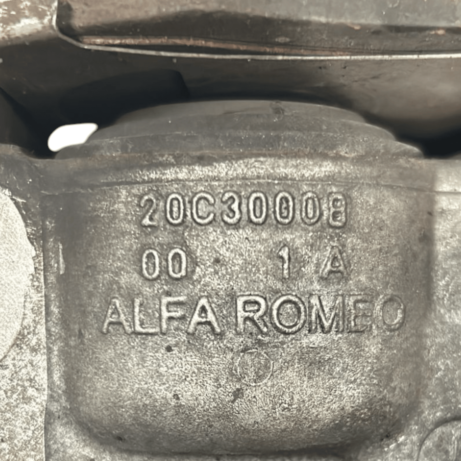 Right Front Brake Caliper Alfa Romeo Giulia 2.2 Diesel code:20C30008 (2016>) - F&P CRASH SRLS - Used Parts