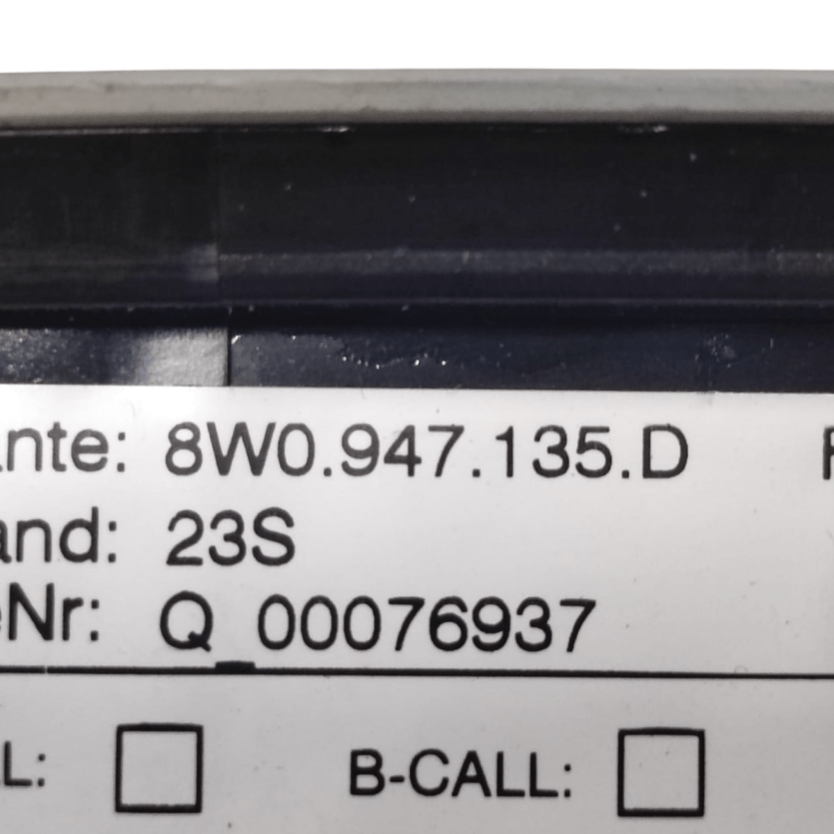 Plafoniera anteriore audi a4 b9 cod: 8w0947135d (2015 - 2024) - F&P CRASH SRLS - Ricambi Usati