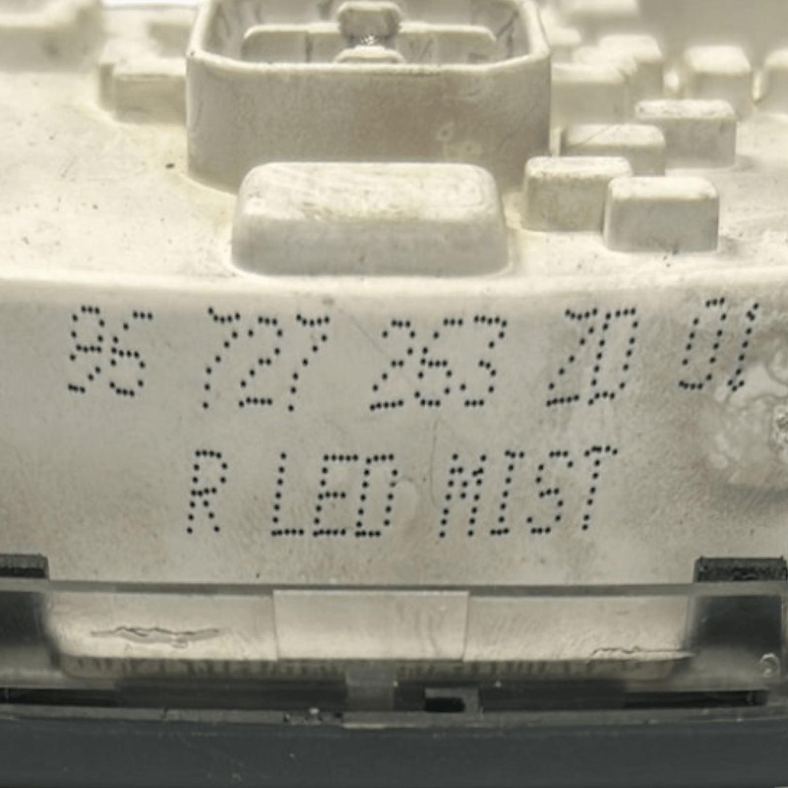 Plafoniera DS4 cod:96727263 (2011 > 2018) - F&P CRASH SRLS - Ricambi Usati