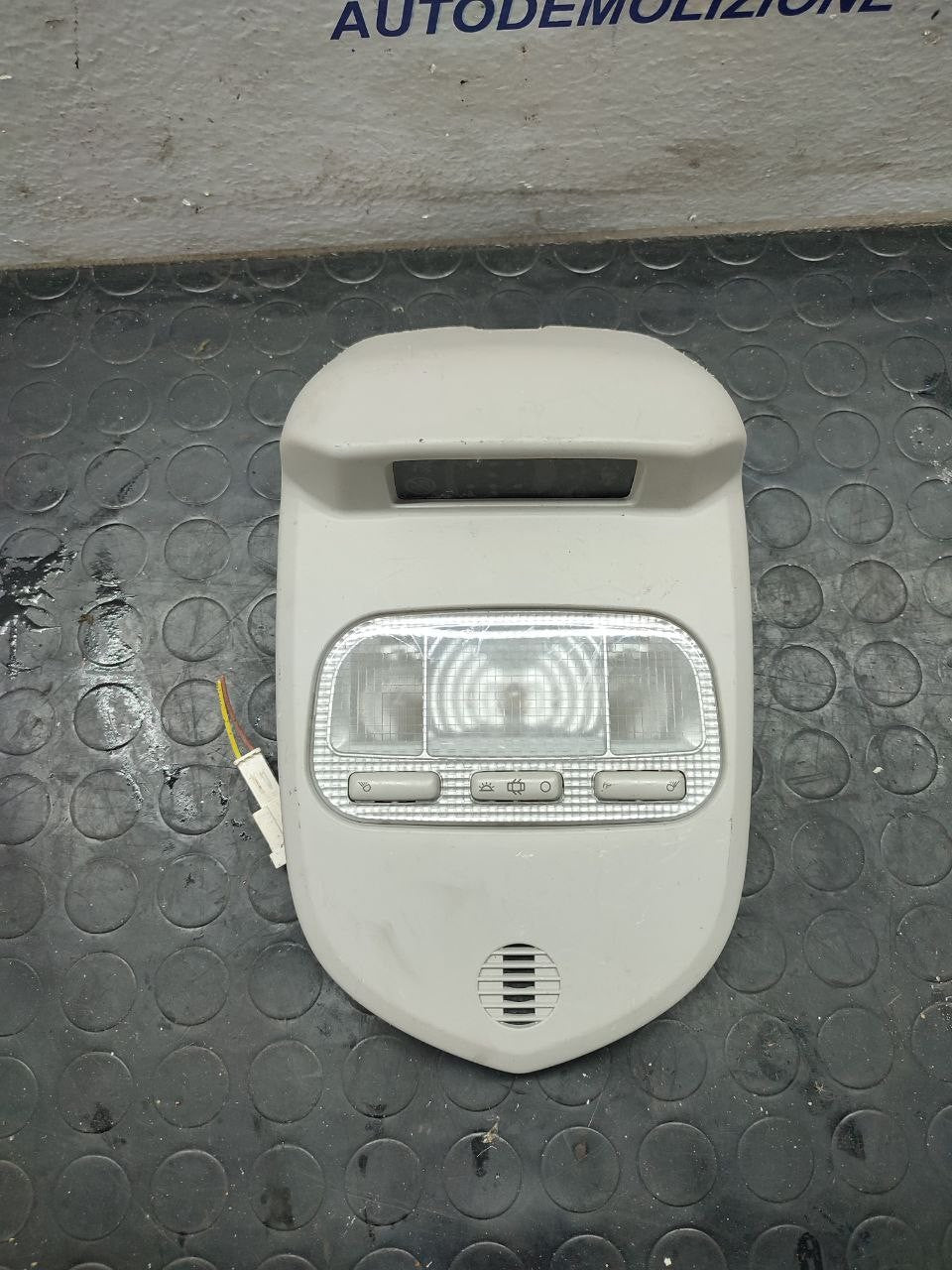 Internal Ceiling Light / Courtesy Light Peugeot 5008 (2013) Cod:9681370177 - F&P CRASH SRLS - Used Parts