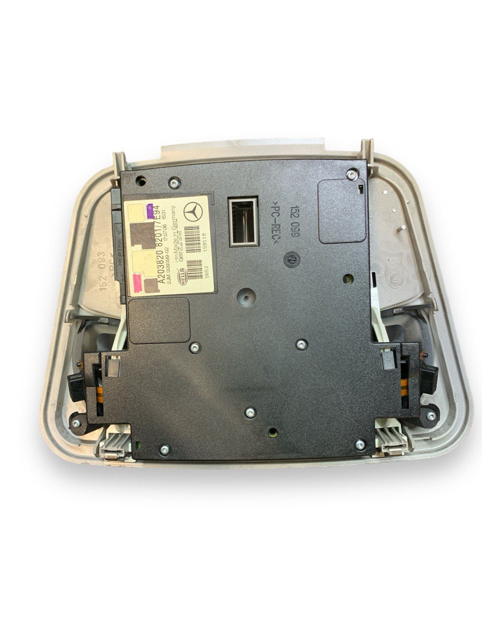 Plafoniera Luce Interna Abitacolo Anteriore Mercedes - Benz Classe C W203 (2005) cod.a203820 - F&P CRASH SRLS - Ricambi Usati