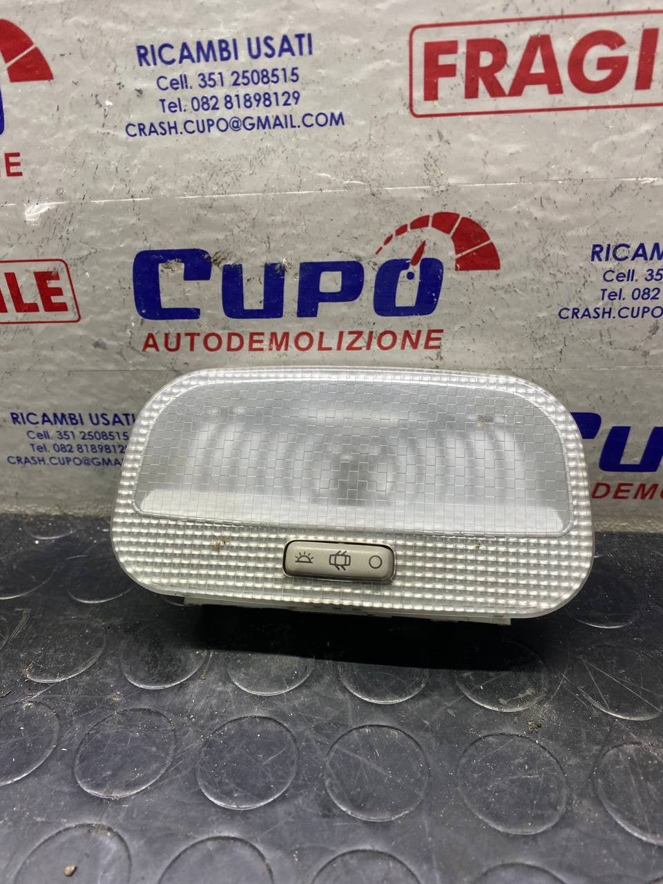 Interior cabin light ceiling light Citroen C3 Picasso code: 9682063980 - F&P CRASH SRLS - Used Parts