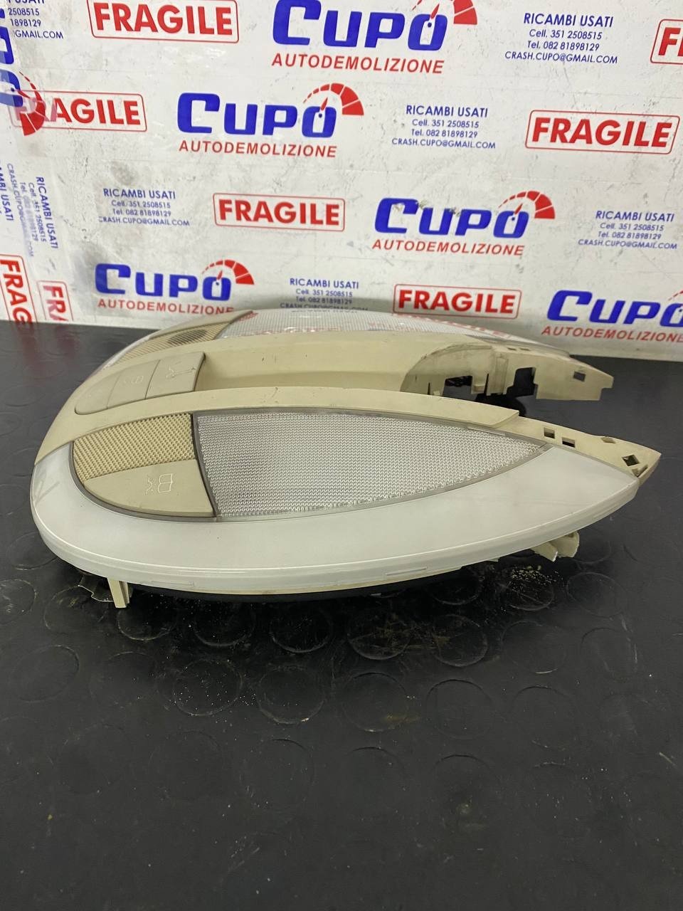 Interior ceiling light Mercedes - Benz Class E W211 code: A2118205901 - F&P CRASH SRLS - Used Spare Parts