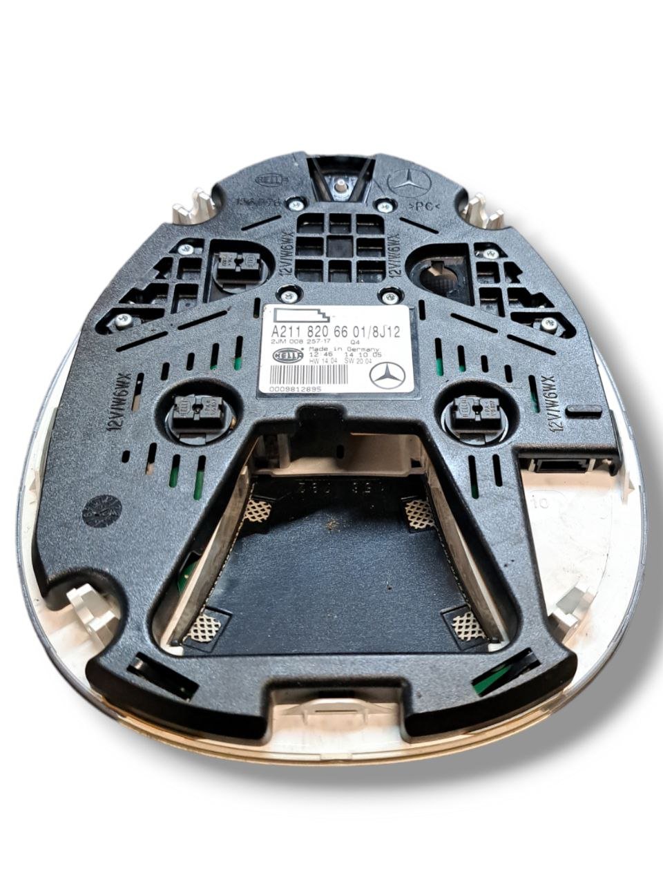 Plafoniera Luce interna abitacolo posteriore Mercedes - Benz Classe E W211 (2004) COD:A2118206601 - F&P CRASH SRLS - Ricambi Usati