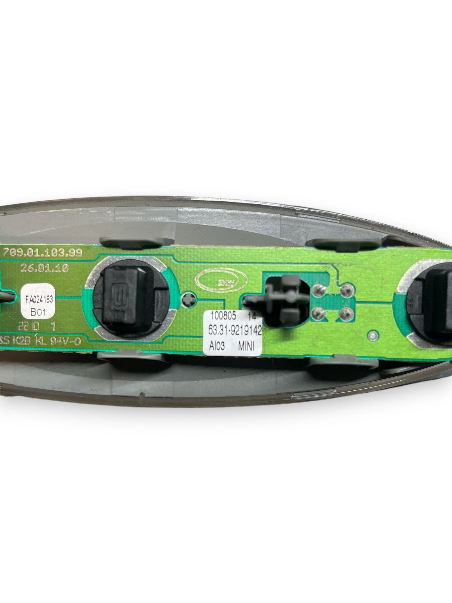 Plafoniera Luce Interna Abitacolo Posteriore Mini Countryman R60 / Cooper R56 ( 2014 ) cod : 6331 - 9219142 - F&P CRASH SRLS - Ricambi Usati