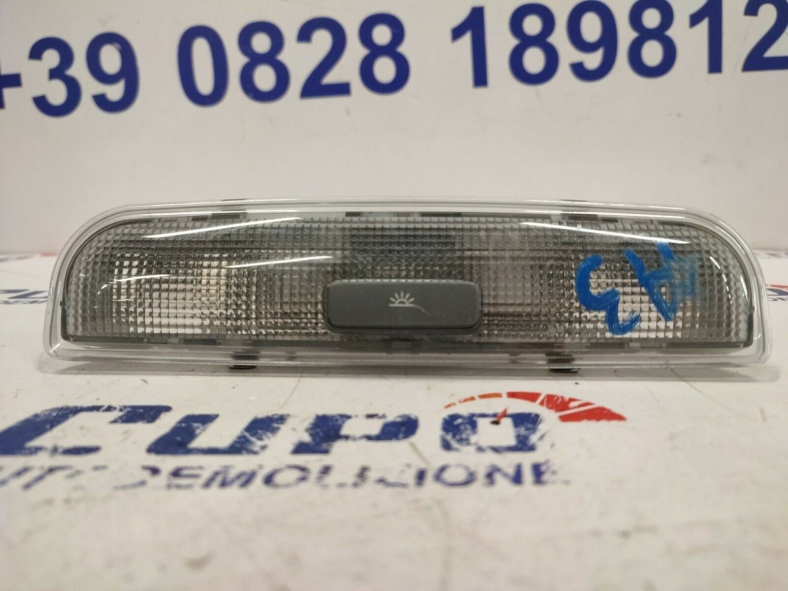 Plafoniera Luce Interna Audi A3 8P 2009 2.0 Tdi 125 Kw 8P094711A - F&P CRASH SRLS - Ricambi Usati