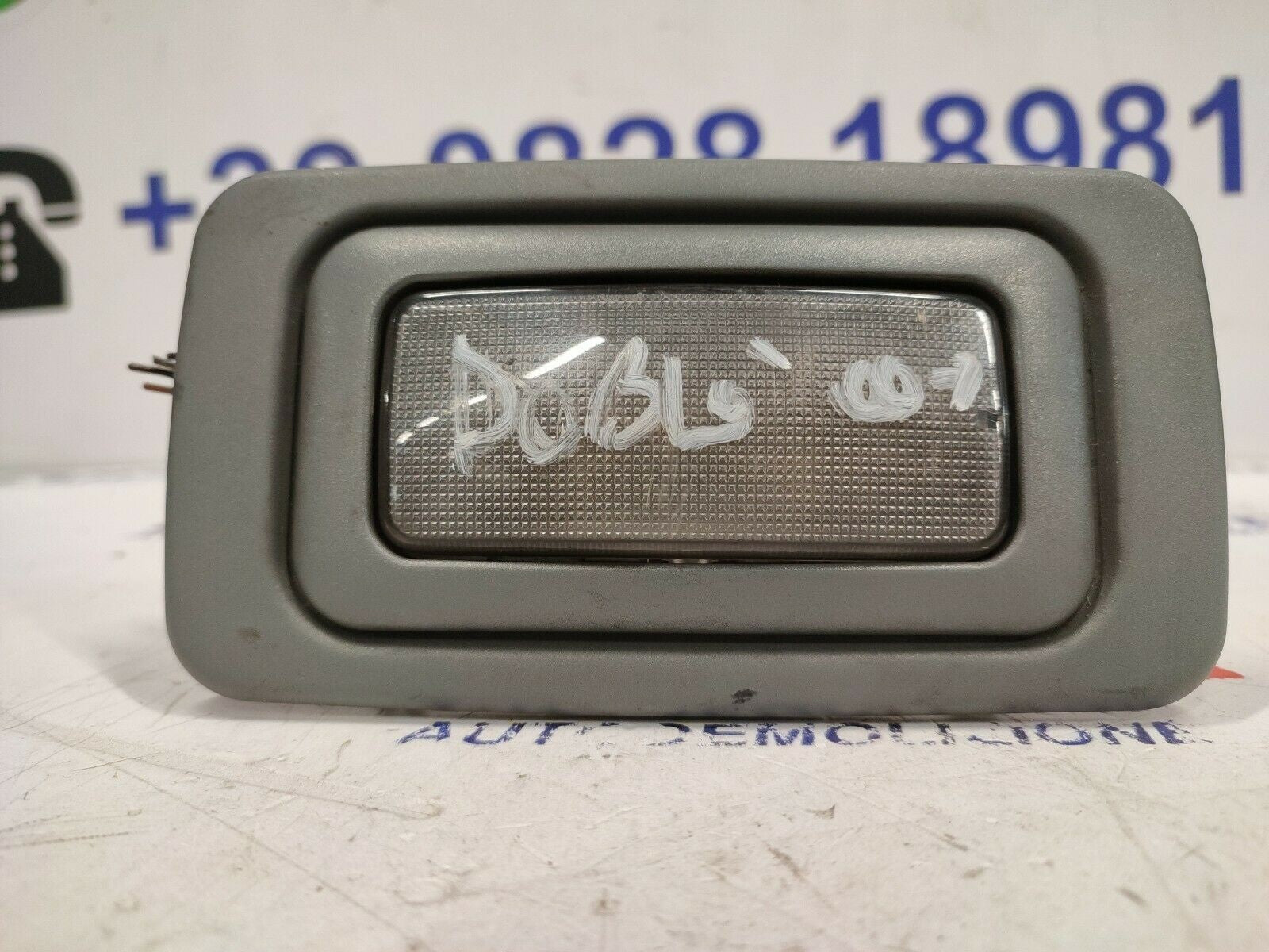 PLAFONIERA LUCE INTERNA FIAT Doblo (119) 7352983810E - F&P CRASH SRLS - Ricambi Usati