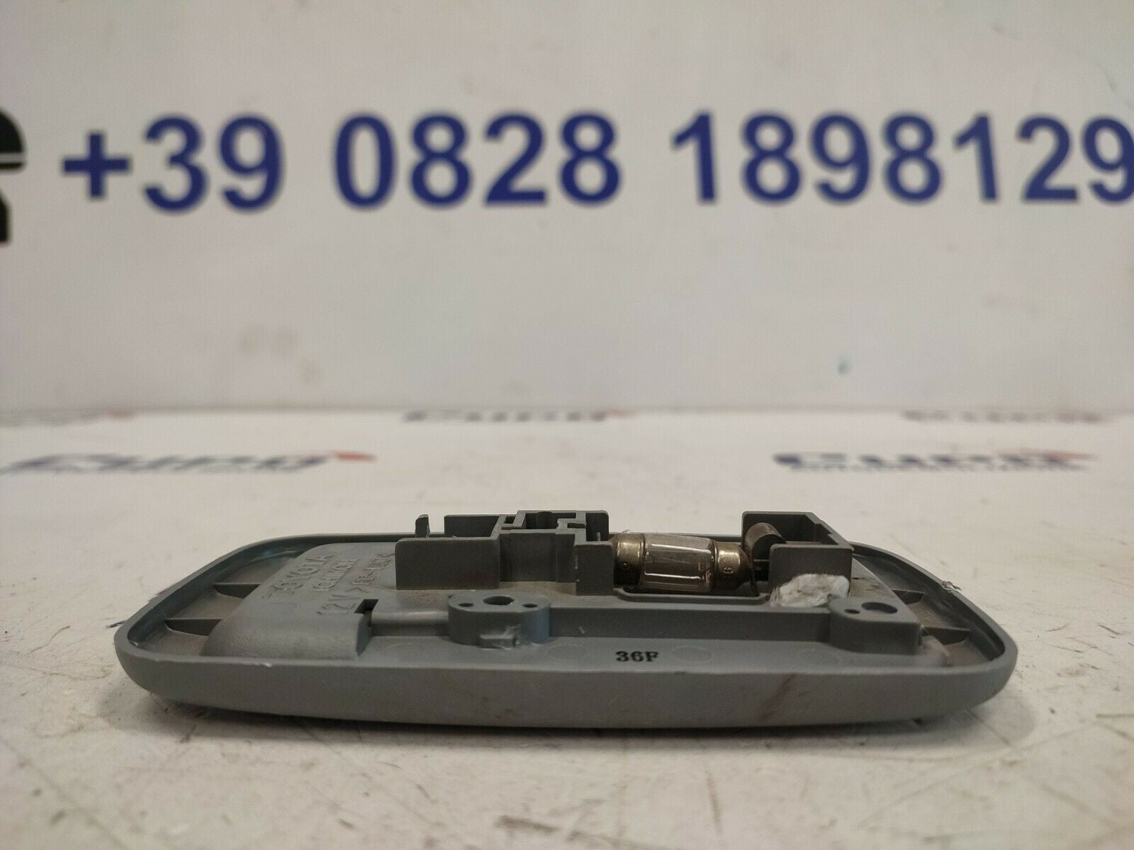 Plafoniera Luce Interna Posteriore Toyota Rav4 - F&P CRASH SRLS - Ricambi Usati