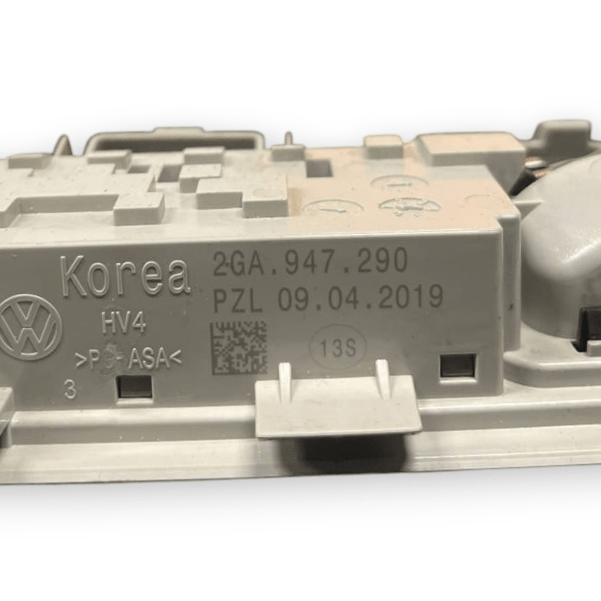 Plafoniera Luce interna posteriore Volkswagen R - Roc (2017 - ) cod: 2GA947290 - F&P CRASH SRLS - Ricambi Usati
