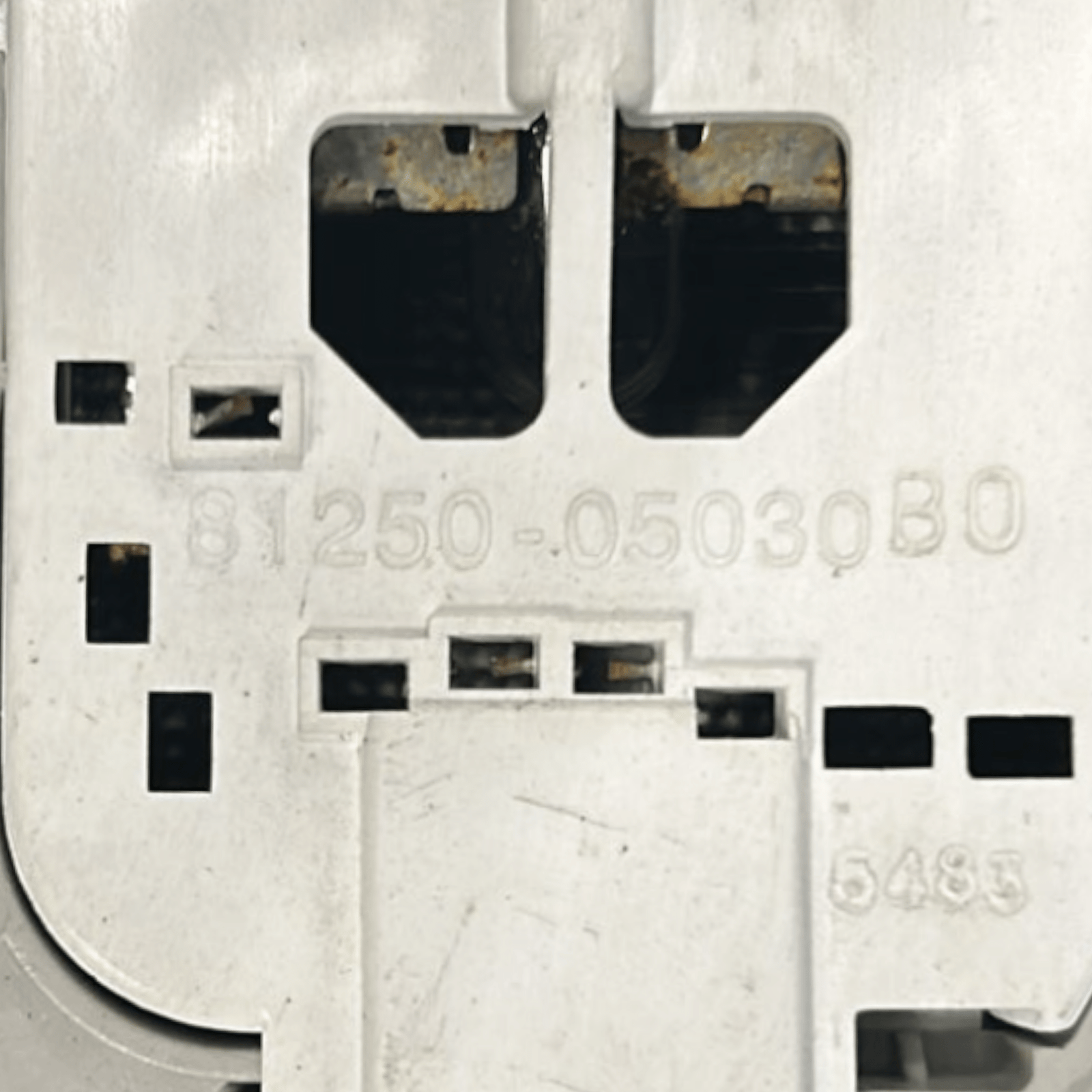Interior Light Ceiling Lamp Toyota Yaris III code.81250 - 05030 (2011 > 2019) - F&P CRASH SRLS - Used Parts