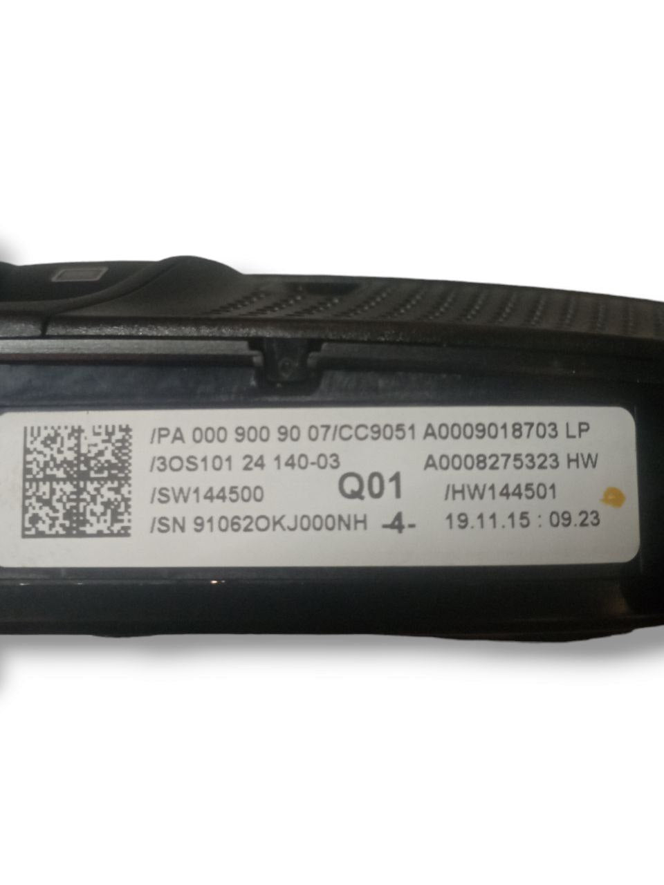 Plafoniera Nera Luce interna Abitacolo con Pulsante Tetto apribile anteriore Mercedes Classe C W205 (2017) cod: A0008275323 - F&P CRASH SRLS - Ricambi Usati