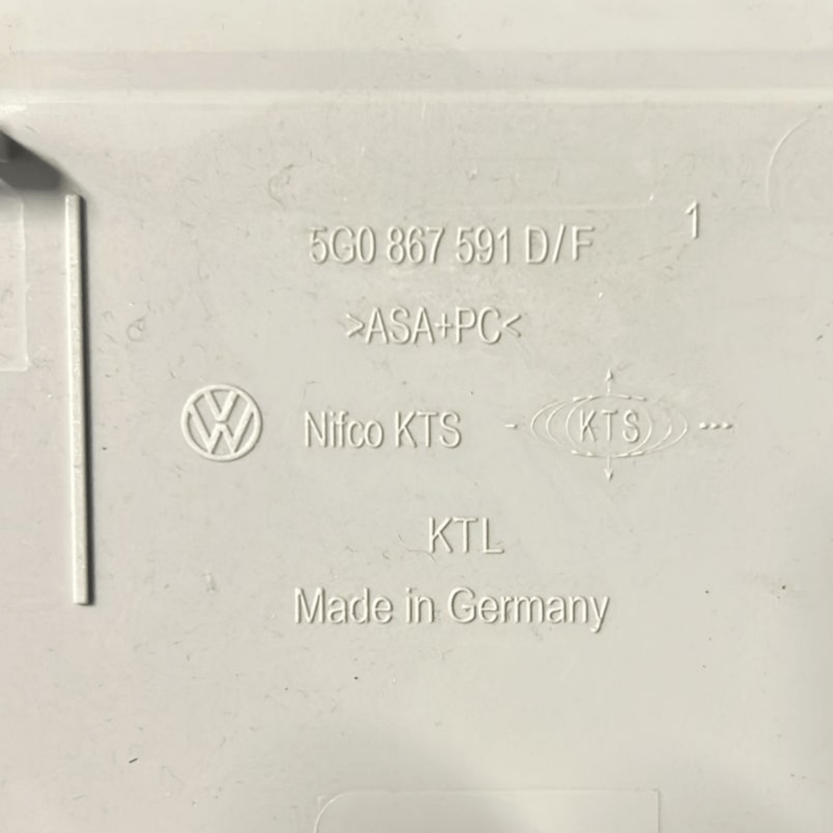 Volkswagen Polo AW1 ceiling light code: 5G0867591D (2017 >) - F&P CRASH SRL - Used Parts