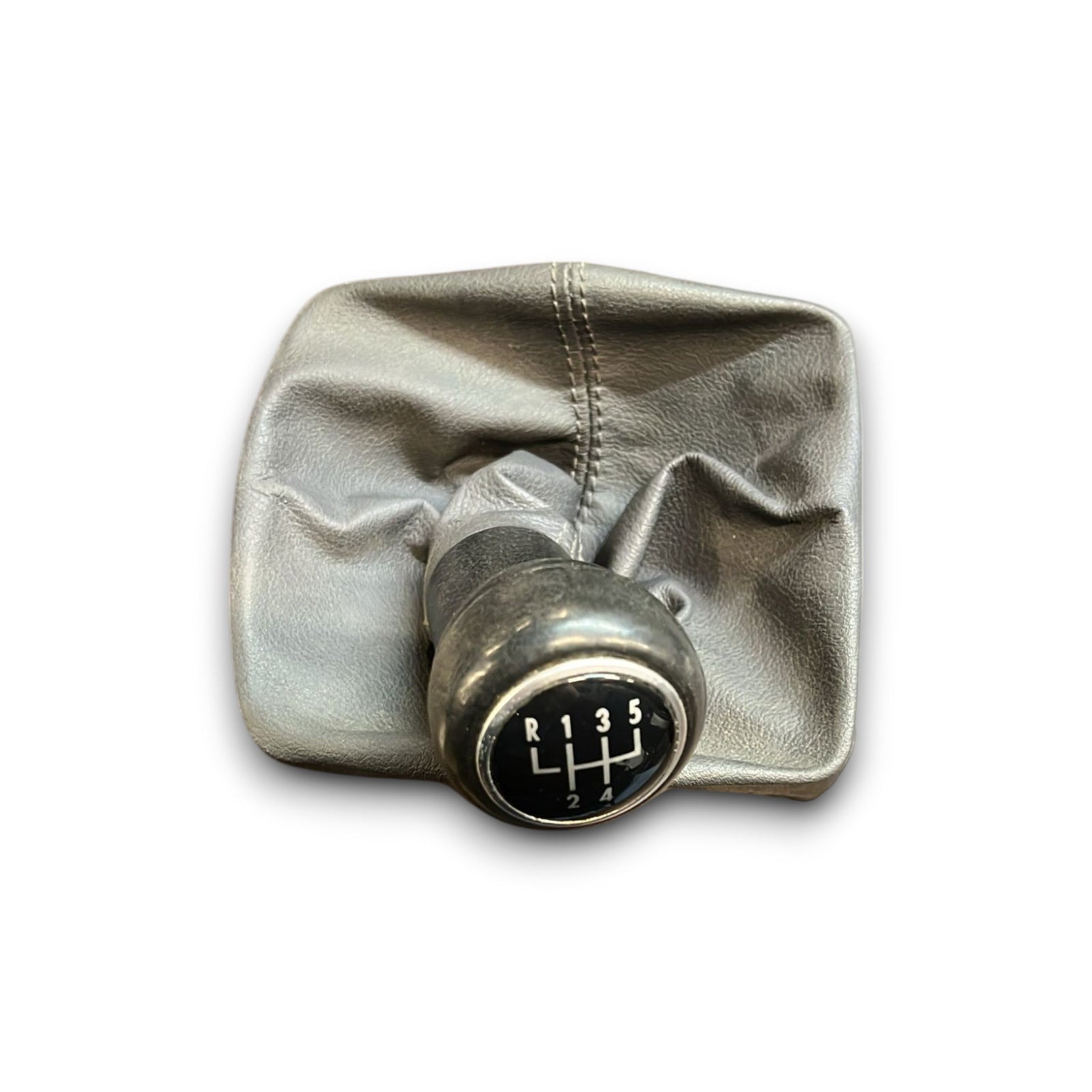 Gear Shift Knob Volkswagen Polo (9N) code:6Q1711113QFJ (2001 > 2009) 5 Speeds - F&P CRASH SRLS - Used Parts