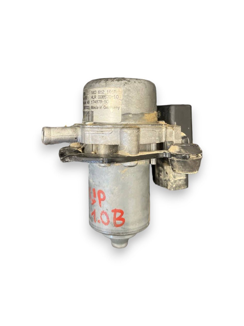 Pompa a Vuoto / Depressore Volkswagen Up / Volkswagen Polo VI / Audi A3 / Audi A1 / Skoda Fabia / Seat Ibiza / Volkswagen Golf VII / Volkswagen T - Roc 1.0 Benzina (2011 al 2020) cod: 1K0612181F - F&P CRASH SRLS - Ricambi Usati