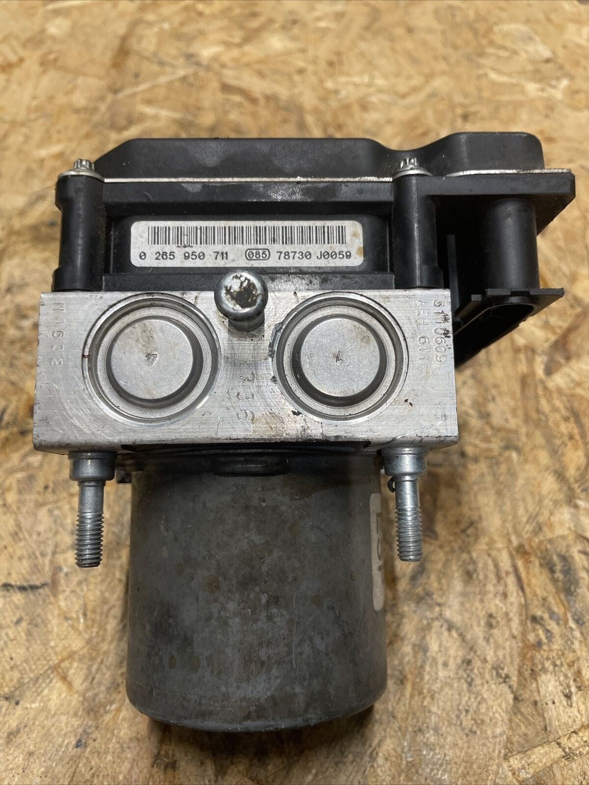 Pompa Abs Alfa Romeo 147 1.9 Jtd 0265235357 - F&P CRASH SRLS - Ricambi Usati