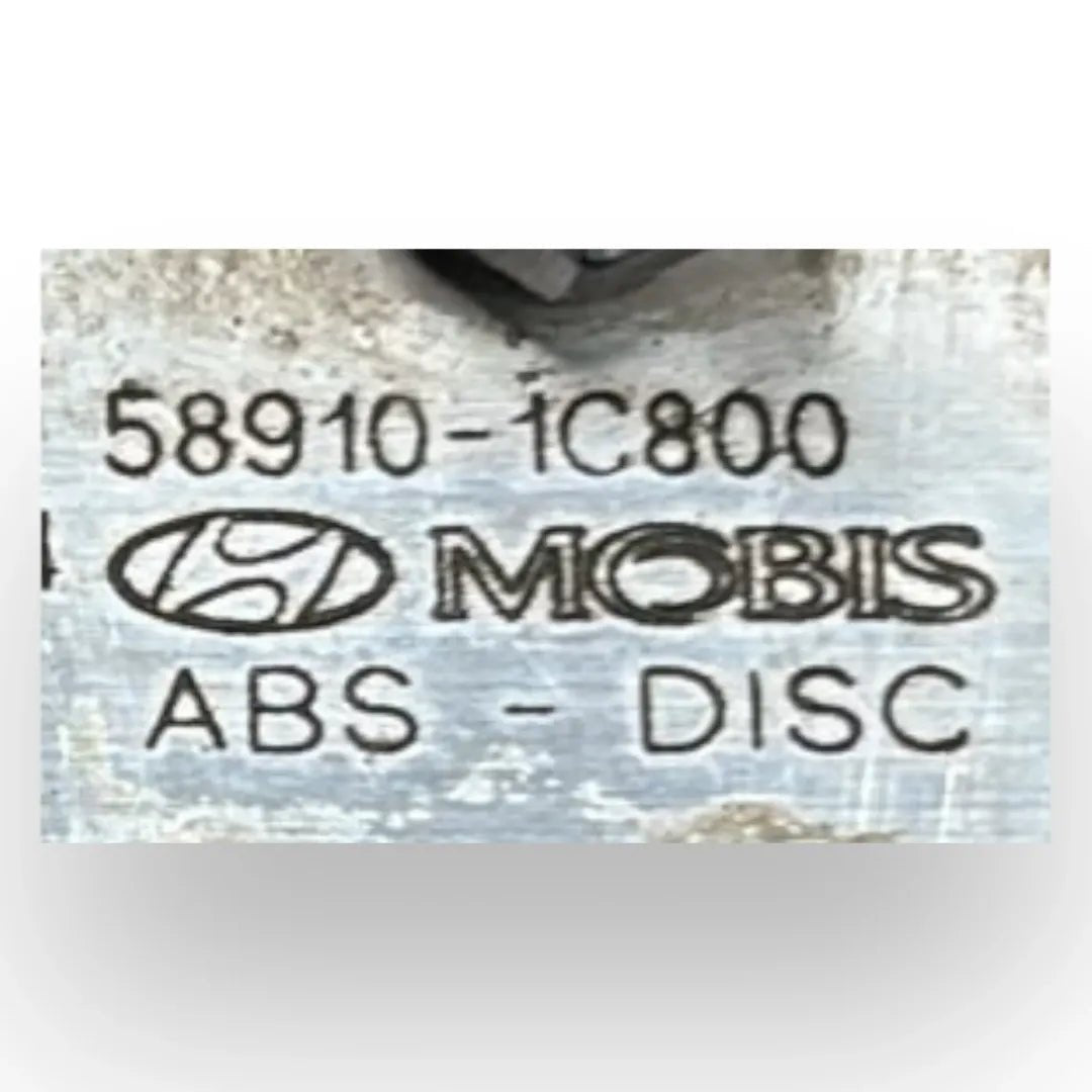 Dettaglio Pompa ABS Hyundai Getz 2002–2009 cod. 58910-1C800 - foto 3