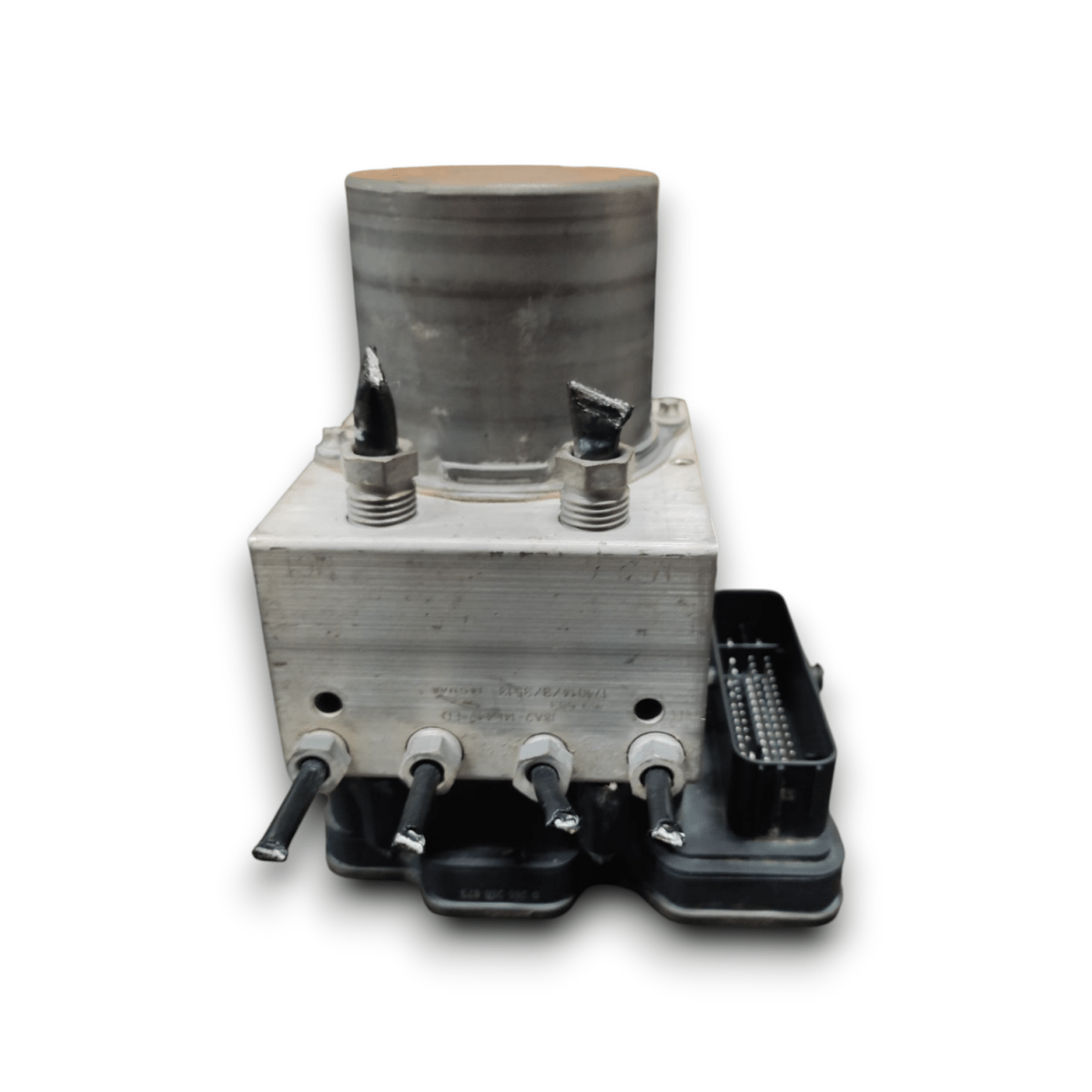 Pompa abs range rover velar 2.0 diesel cod: j8a214f447ed (2017 - ) - F&amp;P CRASH SRLS - Ricambi Usati