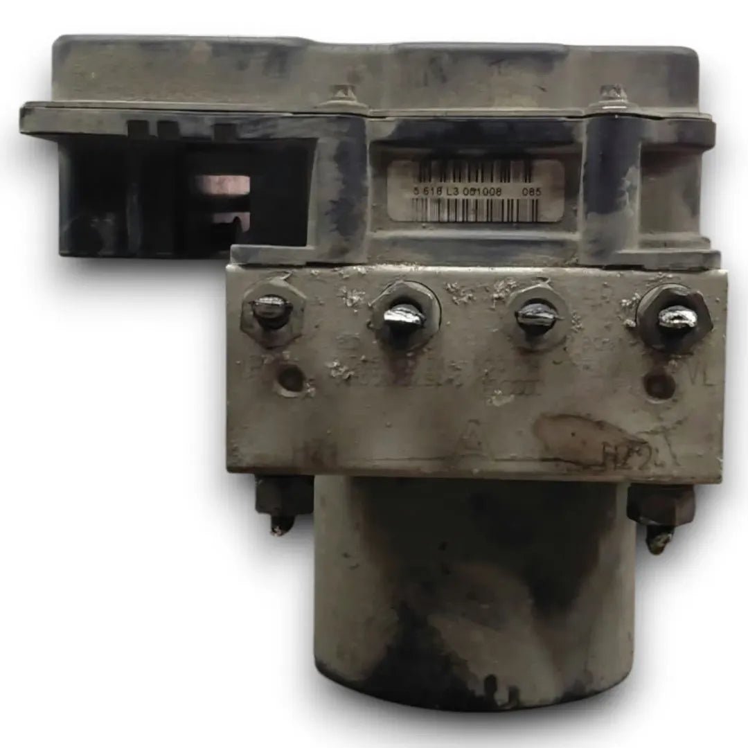 Pompa ABS Volkswagen Polo 2001–2005 cod. 0265800775 - F&amp;P CRASH SRL - Ricambi Usati