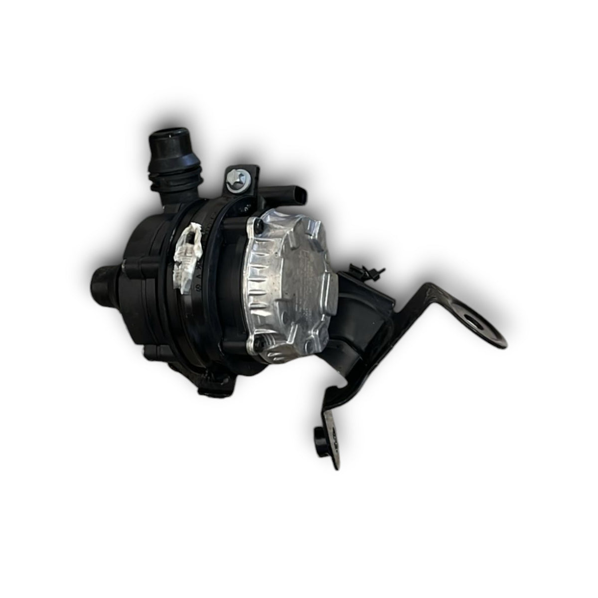 Pompa Acqua Mercedes Benz Classe C (W205) cod:A0005002686 1.6 Diesel (2014 &gt; 2021) - F&amp;P CRASH SRLS - Ricambi Usati