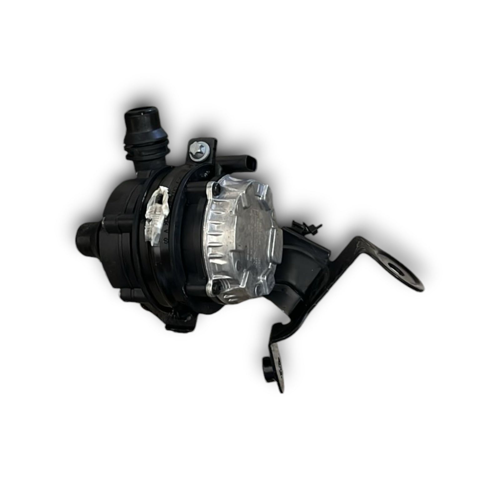 Pompa Acqua Mercedes Benz Classe C (W205) cod:A0005002686 1.6 Diesel (2014 > 2021) - F&P CRASH SRLS - Ricambi Usati
