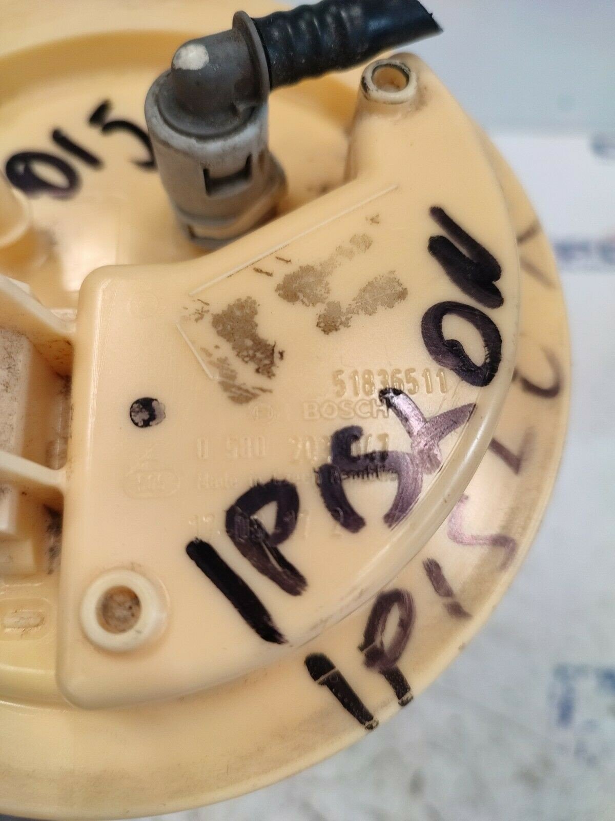 Fuel Pump and Float Lancia Ypsilon 1.3 70Kw 5M D 5P (2012) 51836511 - F&P CRASH SRLS - Used Parts