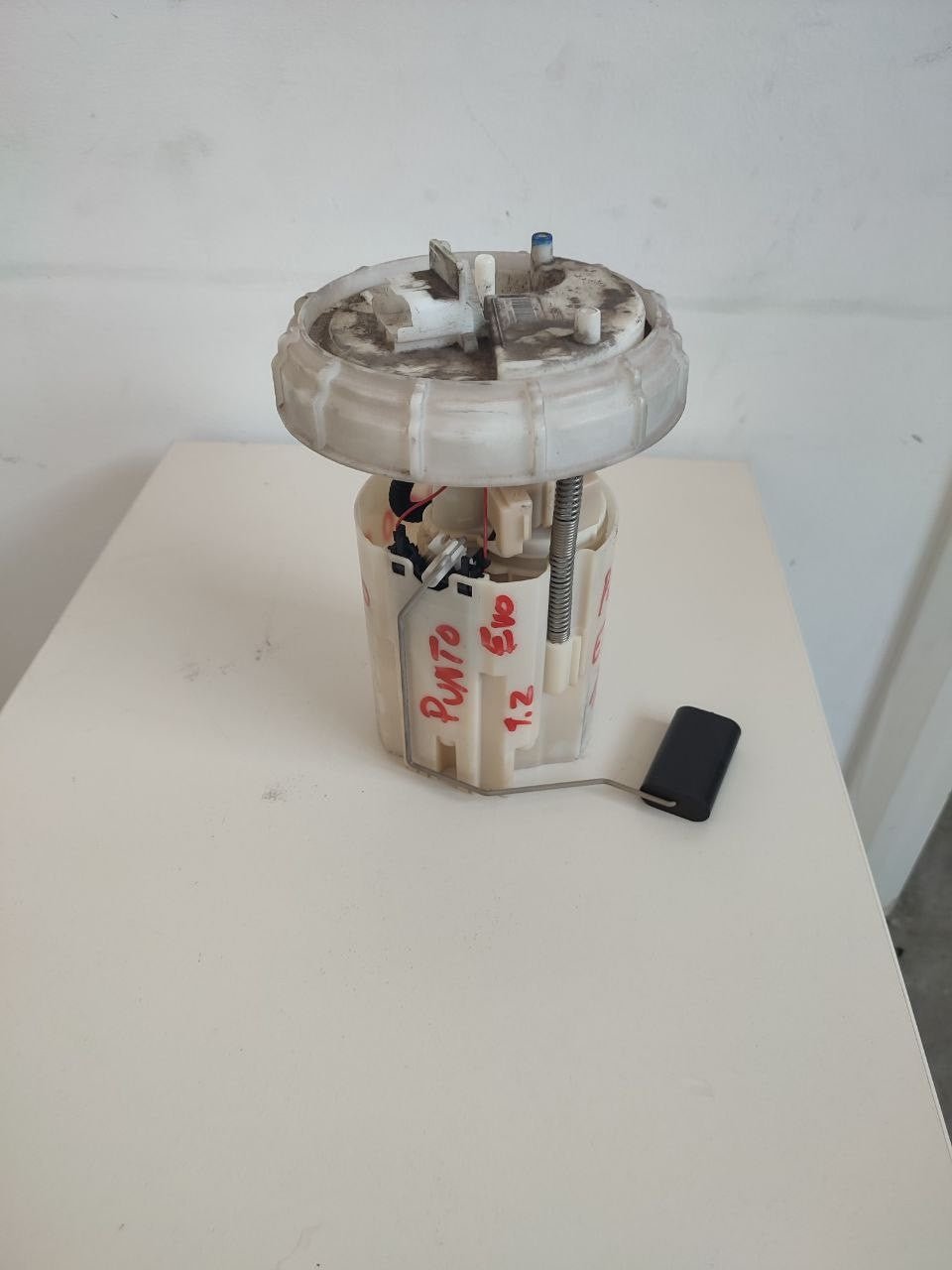 Fuel pump / float Fiat Punto Evo 1.2 petrol code 0580200098 - F&P CRASH SRLS - Used Parts