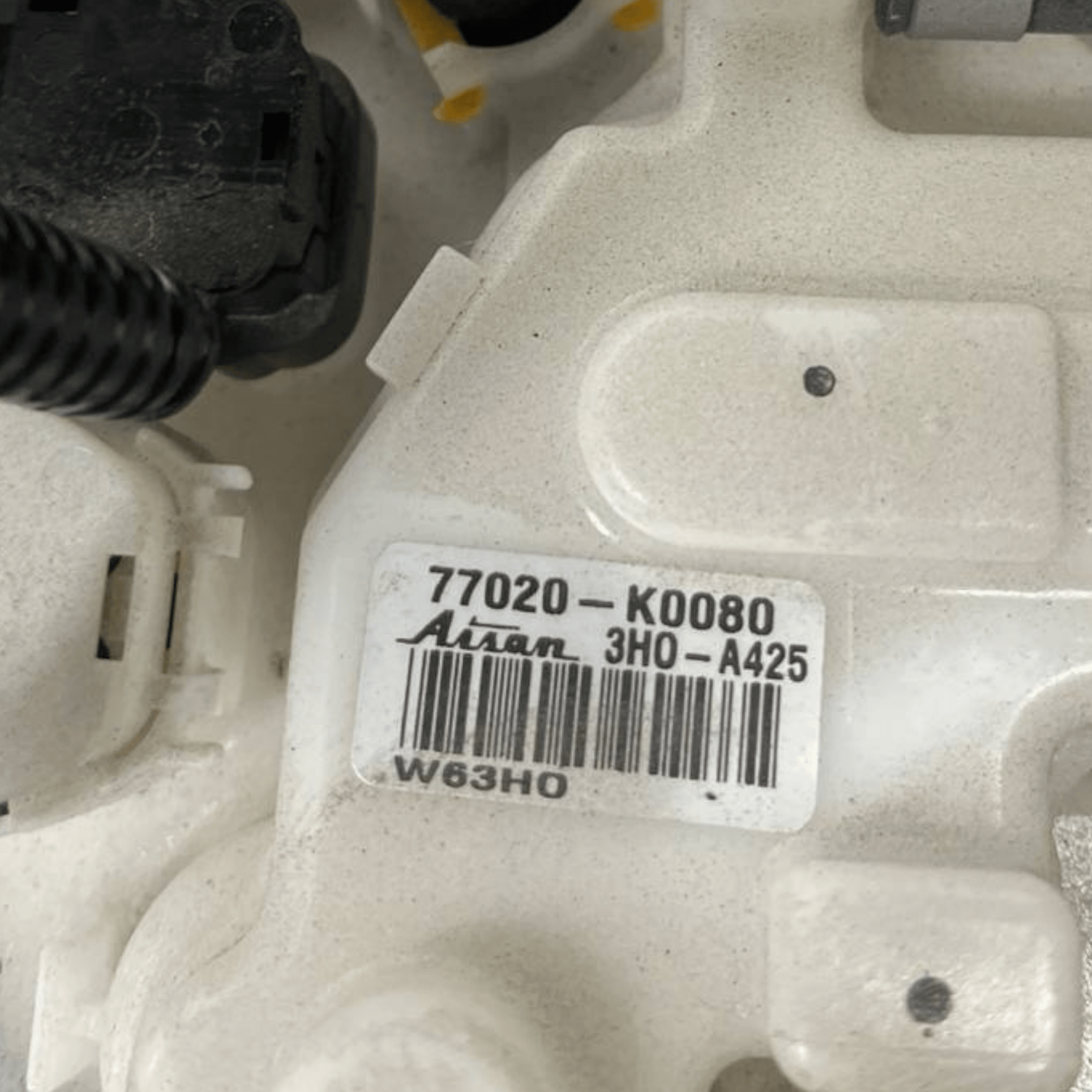 Pompa Carburante / Galleggiante Toyota Yaris Cross 1.5 Benzina - Hybrid (2020 - ) cod: 77020 - K0080 - F&P CRASH SRLS - Ricambi Usati